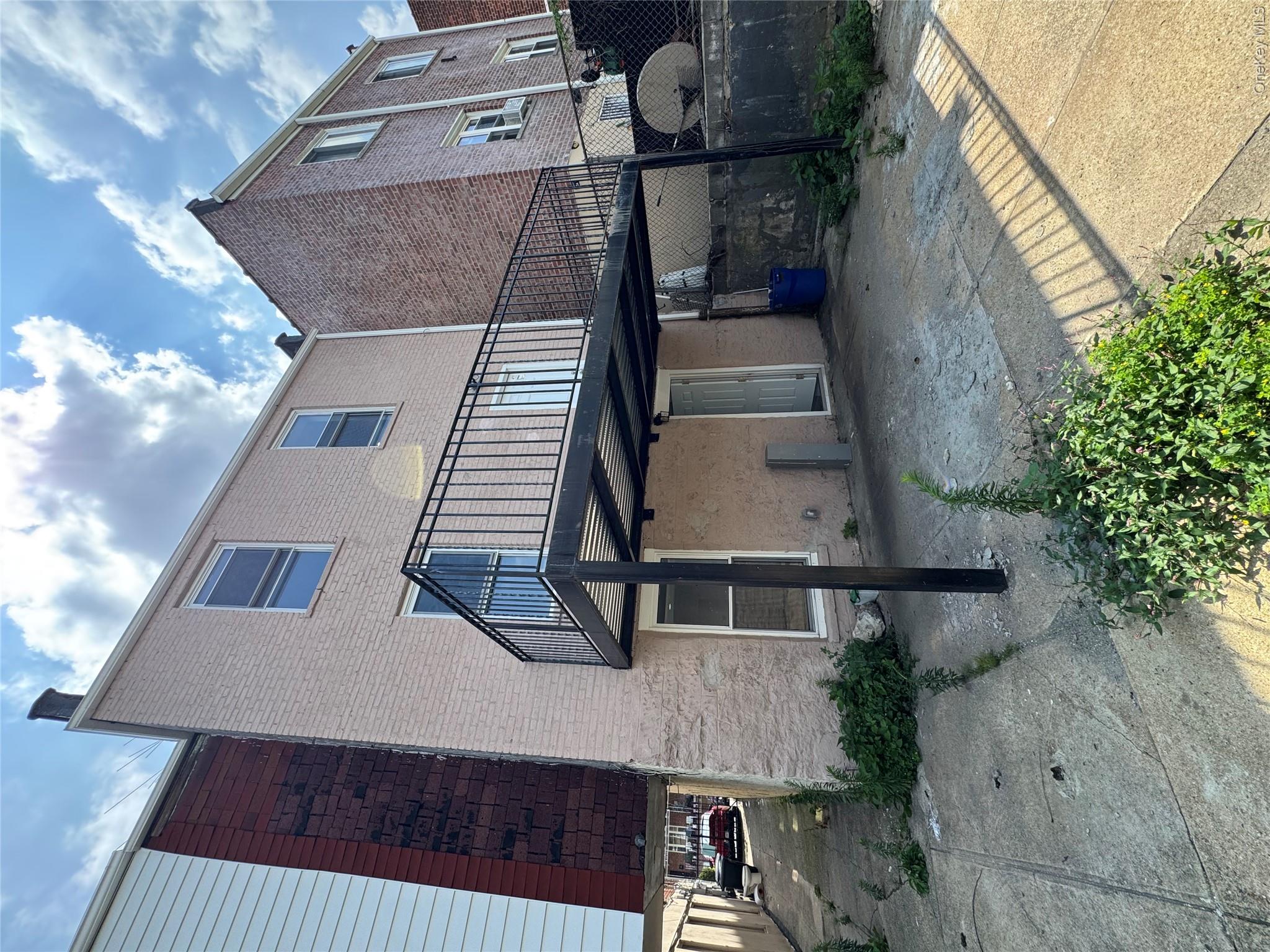 44th image of 3041 Paulding Ave, Bronx, NY 10469 | MLS# 1027050