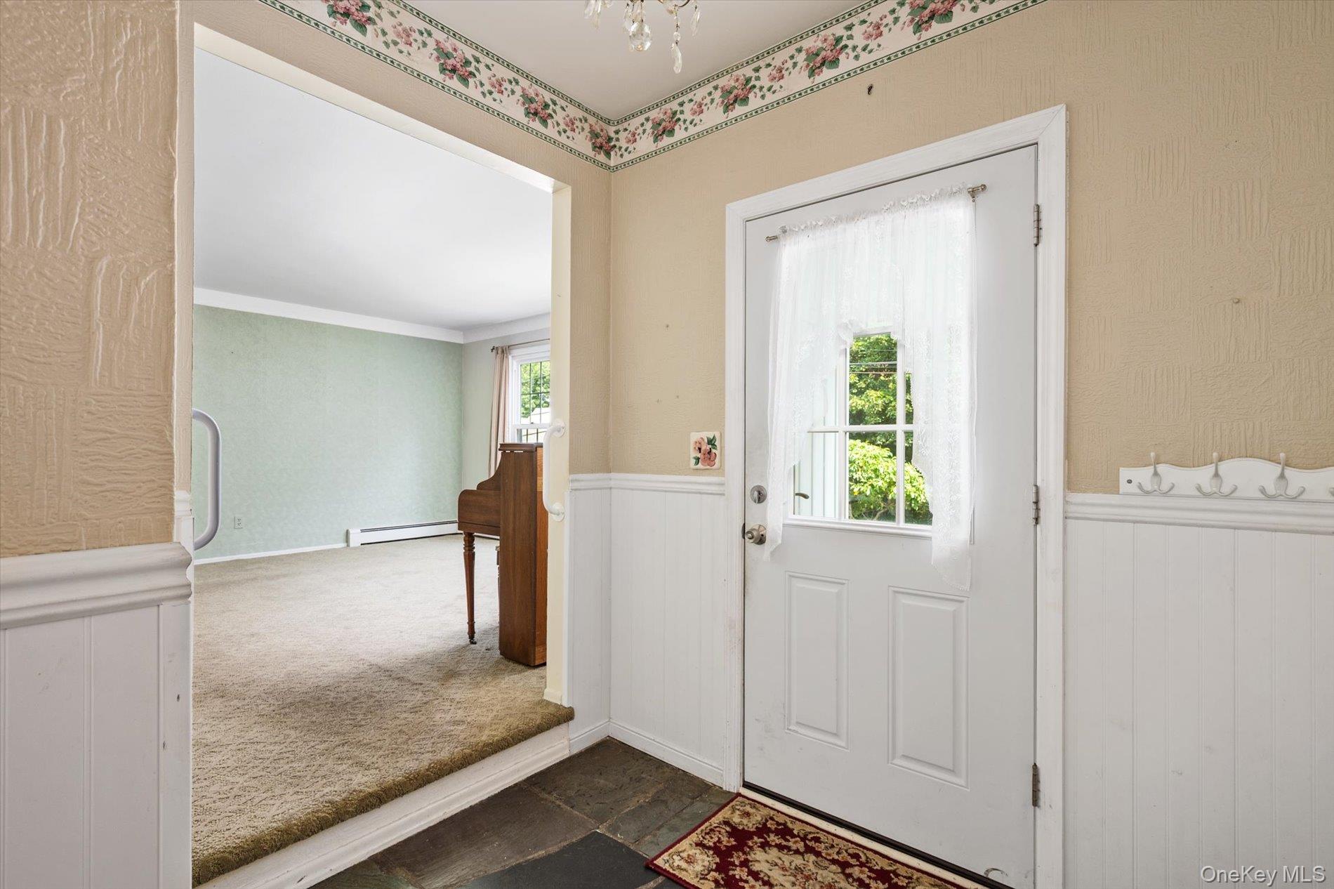 3rd image of 21 Vause St, Huntington, NY 11768 | MLS# 1027110
