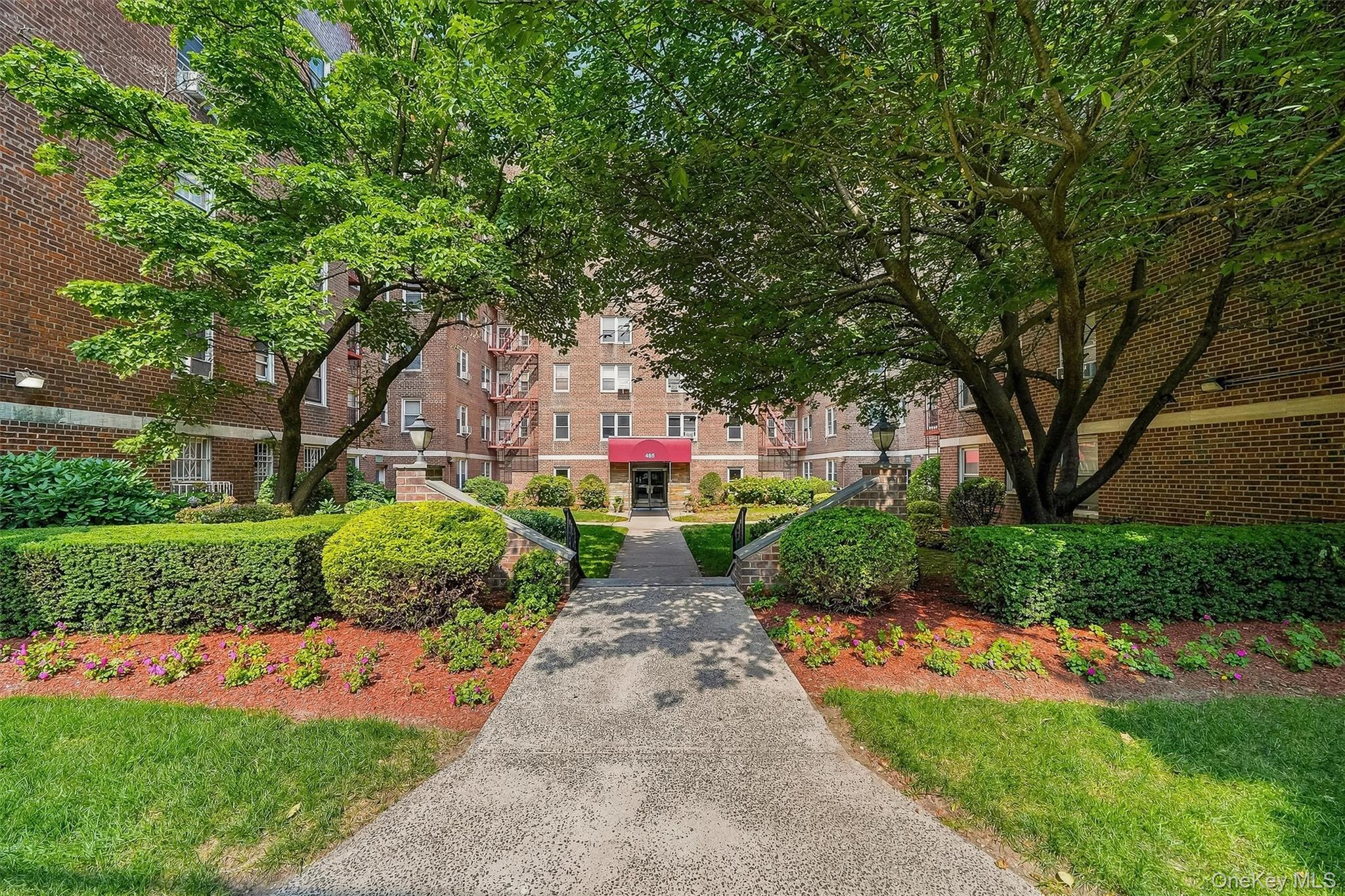 3rd image of 485 Bronx River Road #A51, Yonkers, NY 10704 | MLS# 1027156