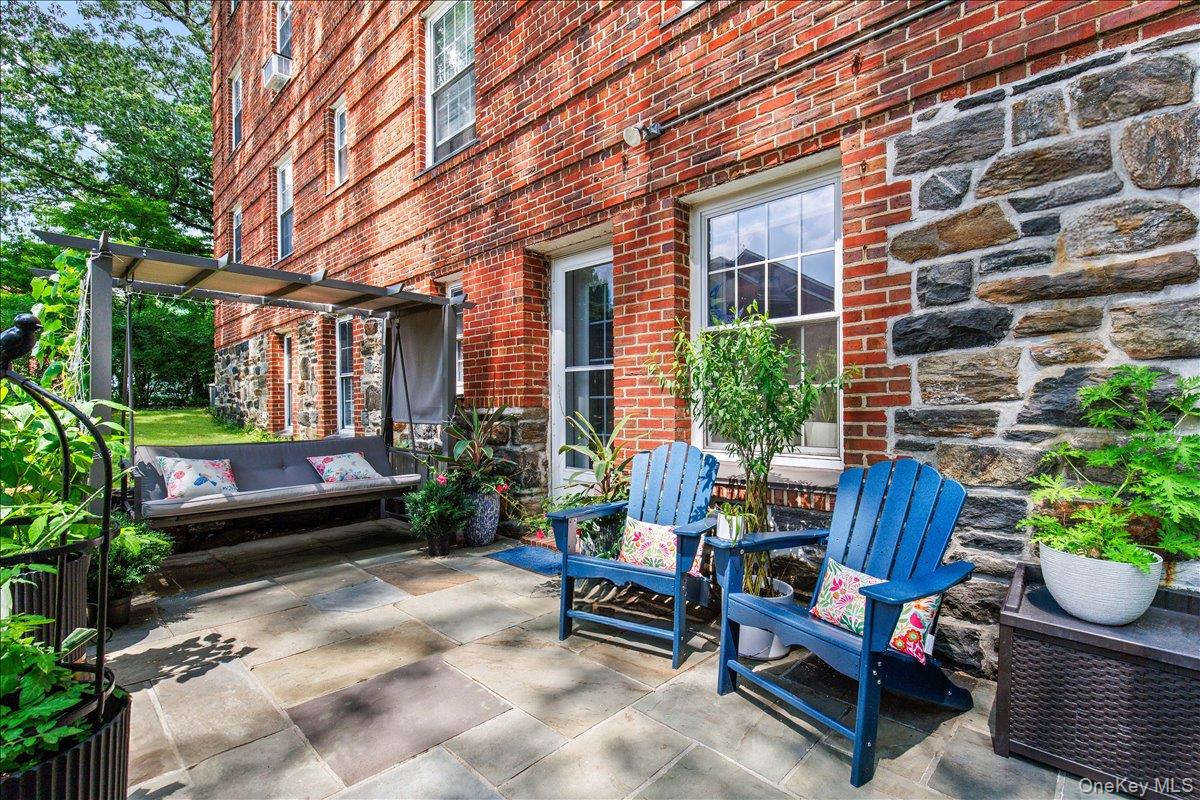 3rd image of 1360 Midland Ave #TE, Yonkers, NY 10708 | MLS# 1027174