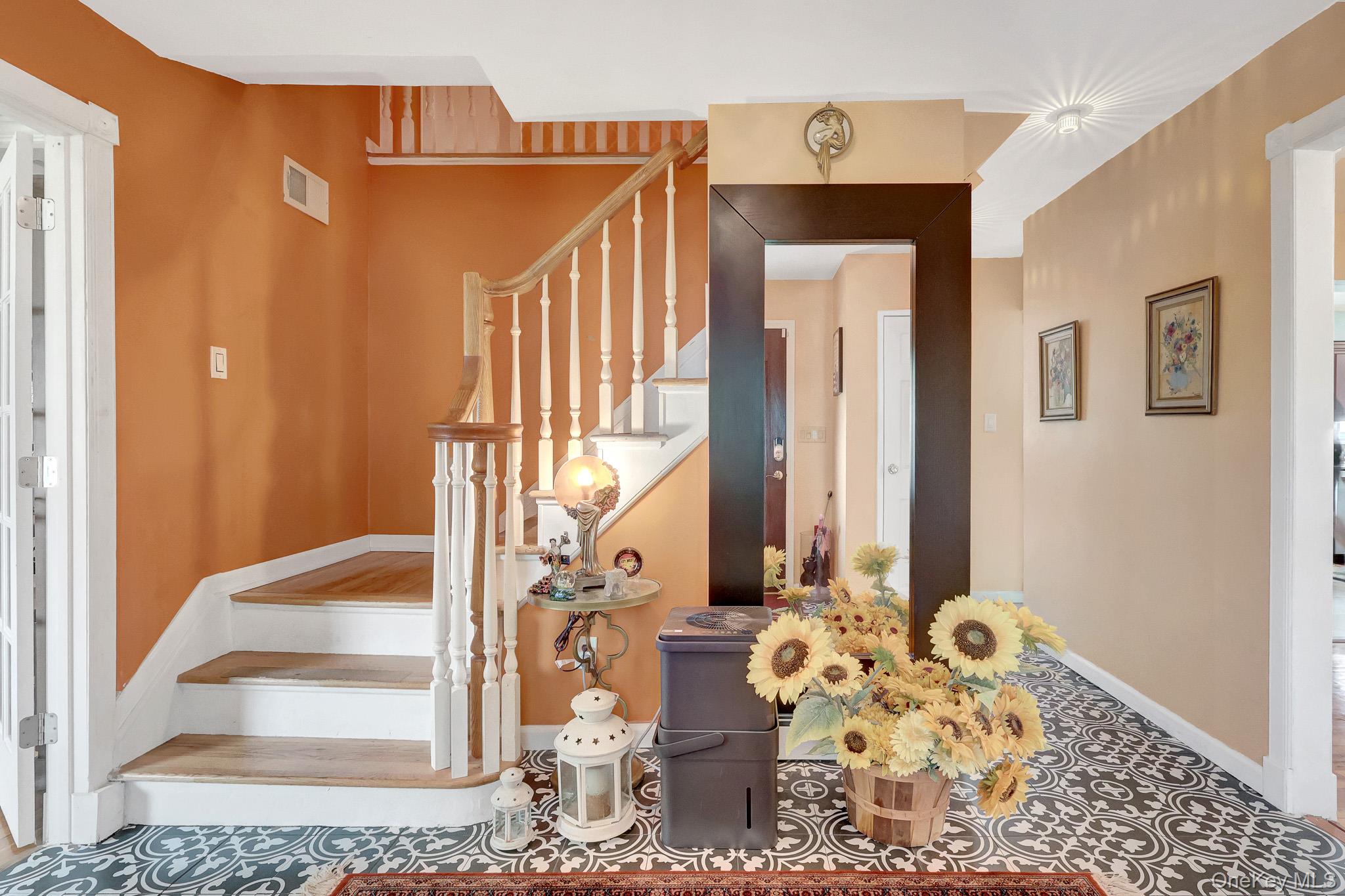 4th image of 2 Fairhaven Dr, Babylon, NY 11798 | MLS# 1027204