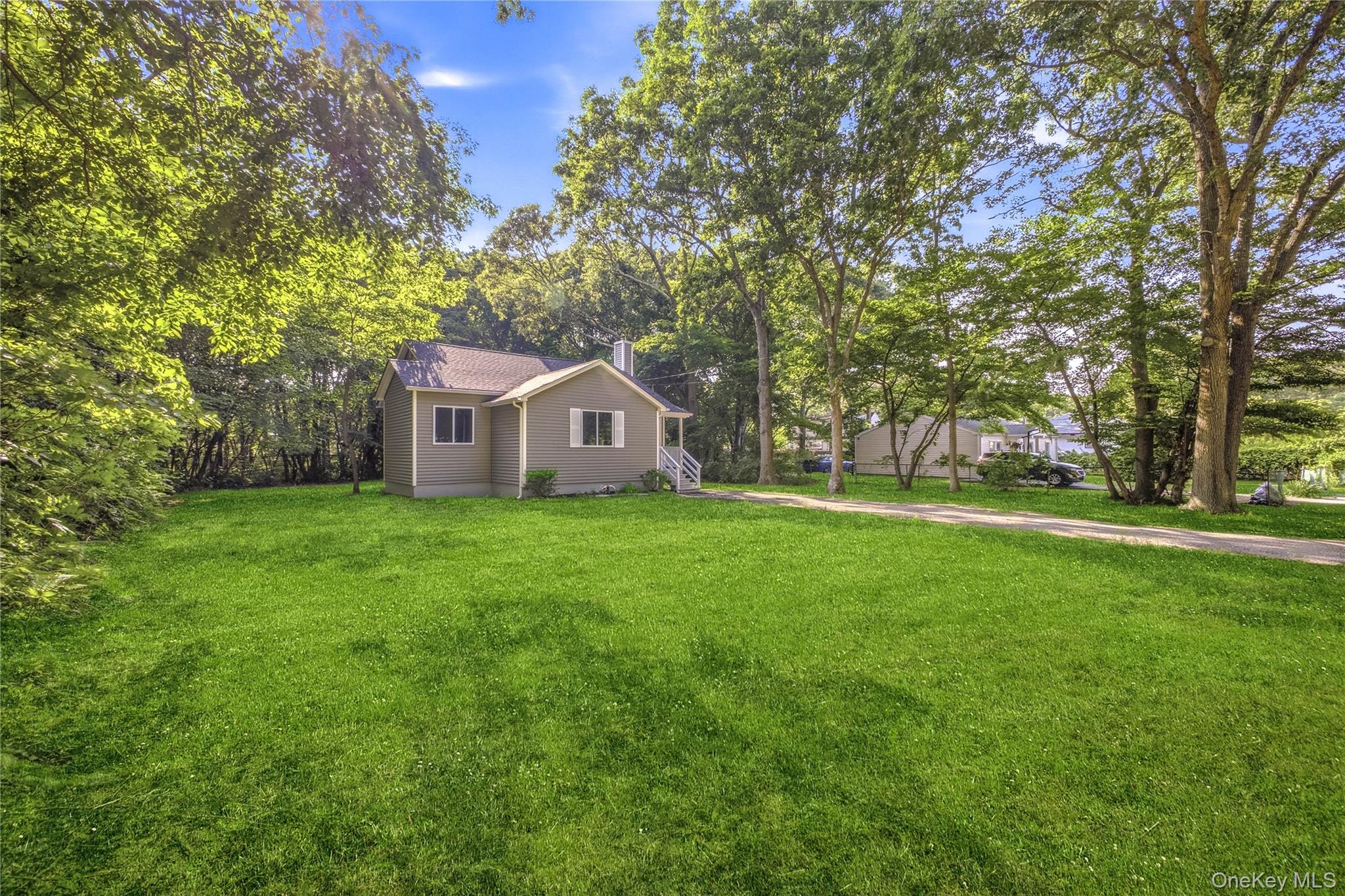 4th image of 114 Wilson Ave, Brookhaven, NY 11763 | MLS# 1027268