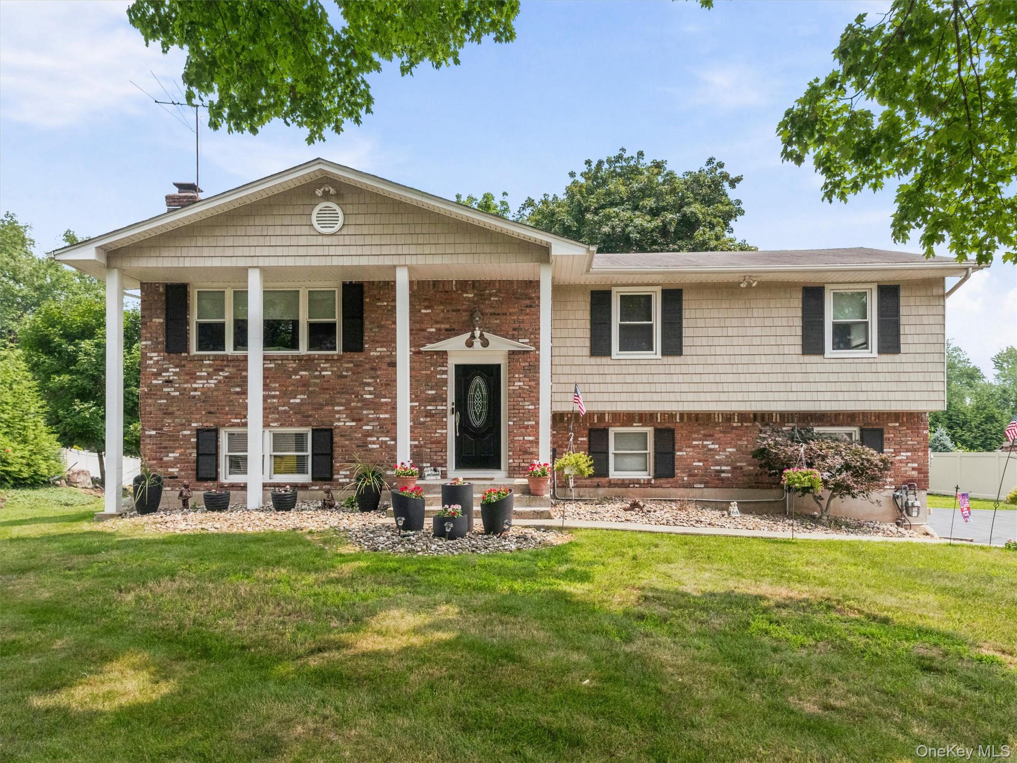 1st image of 25 Preakness Ln, Clarkstown, NY 10956 | MLS# 1027274
