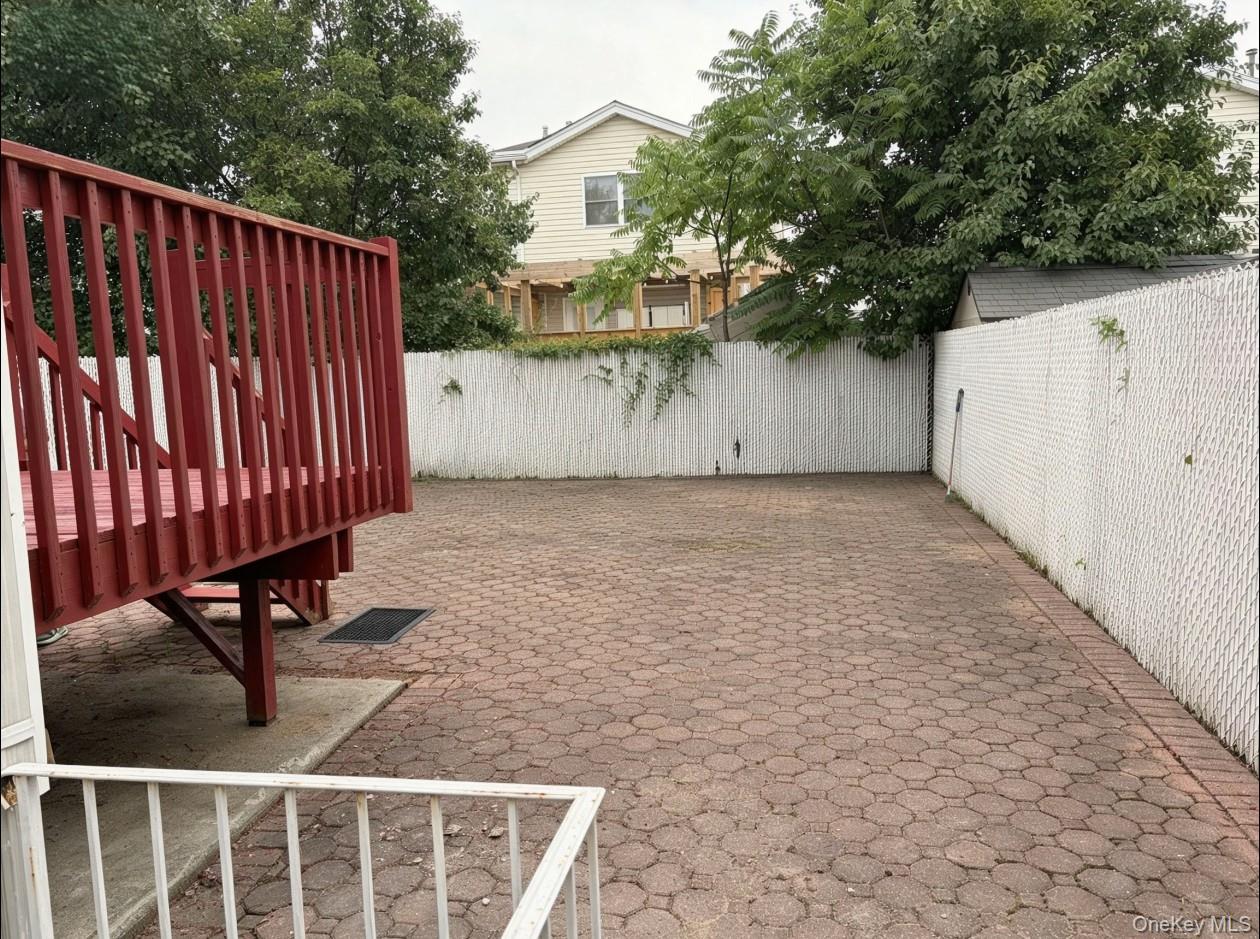 30th image of 558 Eltingville Blvd, New York, NY 10312 | MLS# 1027291