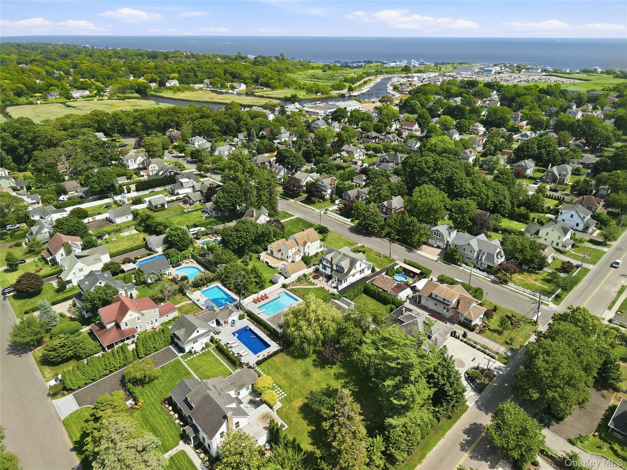 48th image of 11 Hampton St, Islip, NY 11782 | MLS# 1027313