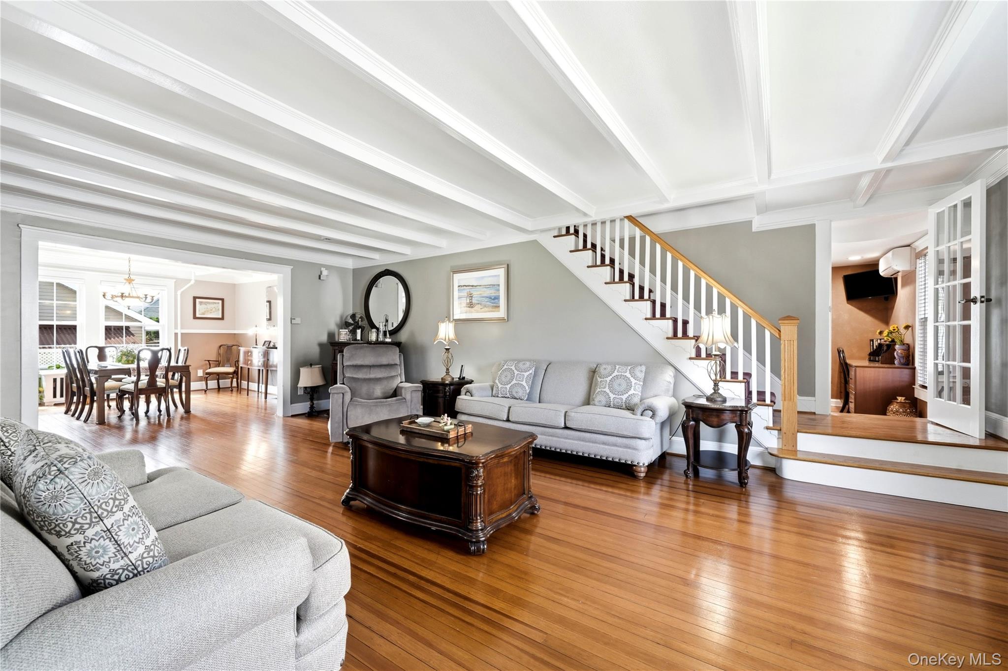5th image of 11 Hampton St, Islip, NY 11782 | MLS# 1027313