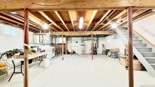 41st image of 37 Hampton Ave, Brookhaven, NY 11950 | MLS# 1027325