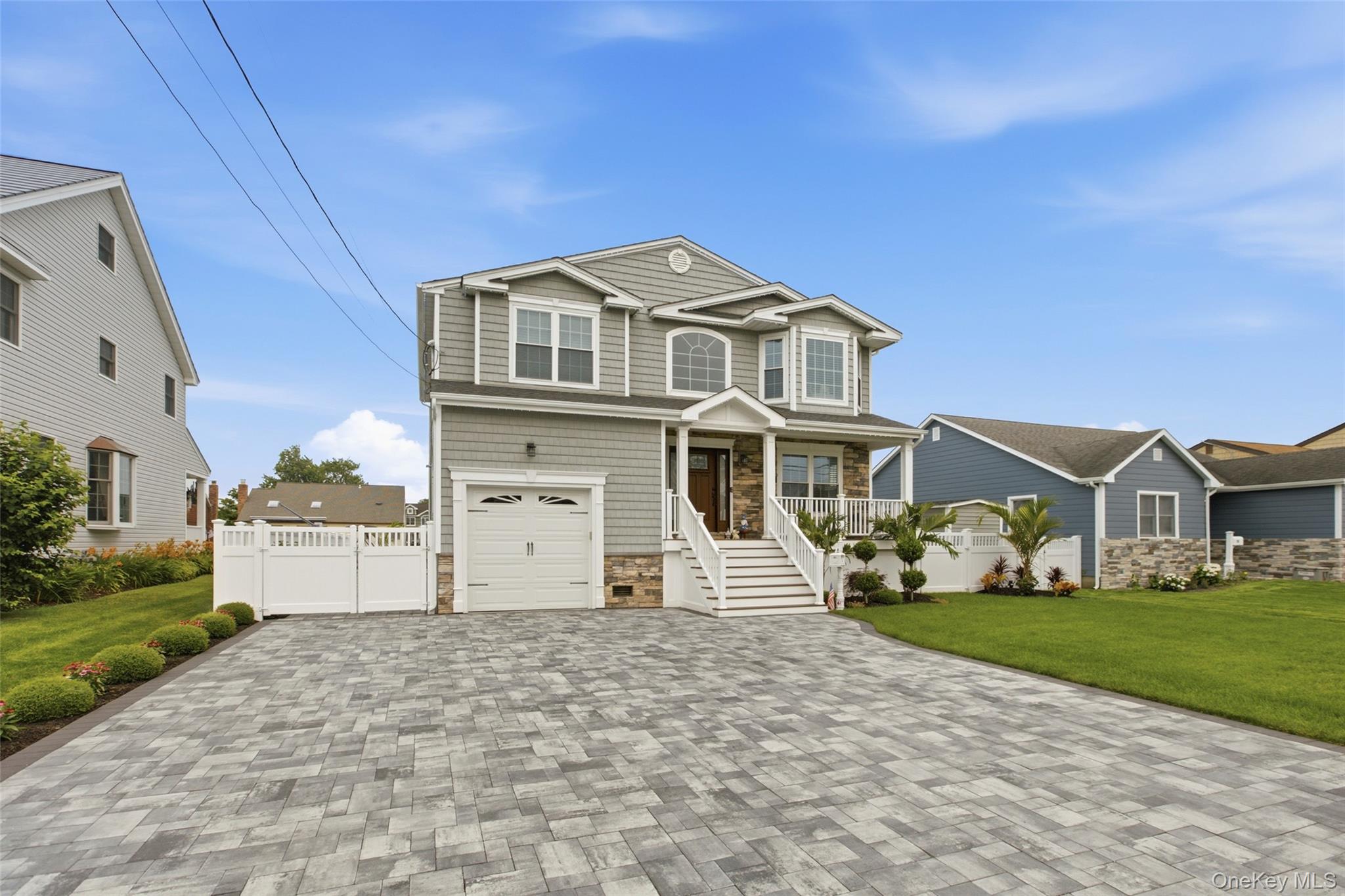 5th image of 30 Berger Ave, Babylon, NY 11701 | MLS# 1027328