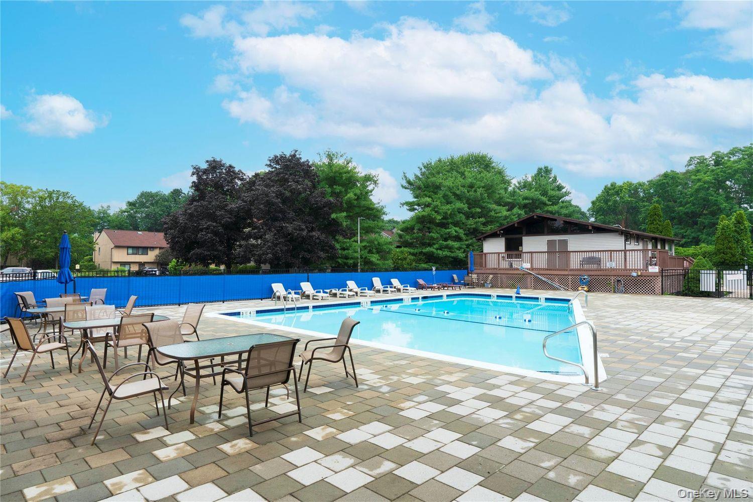 2nd image of 164 Rinaldi Blvd, Poughkeepsie, NY 12601