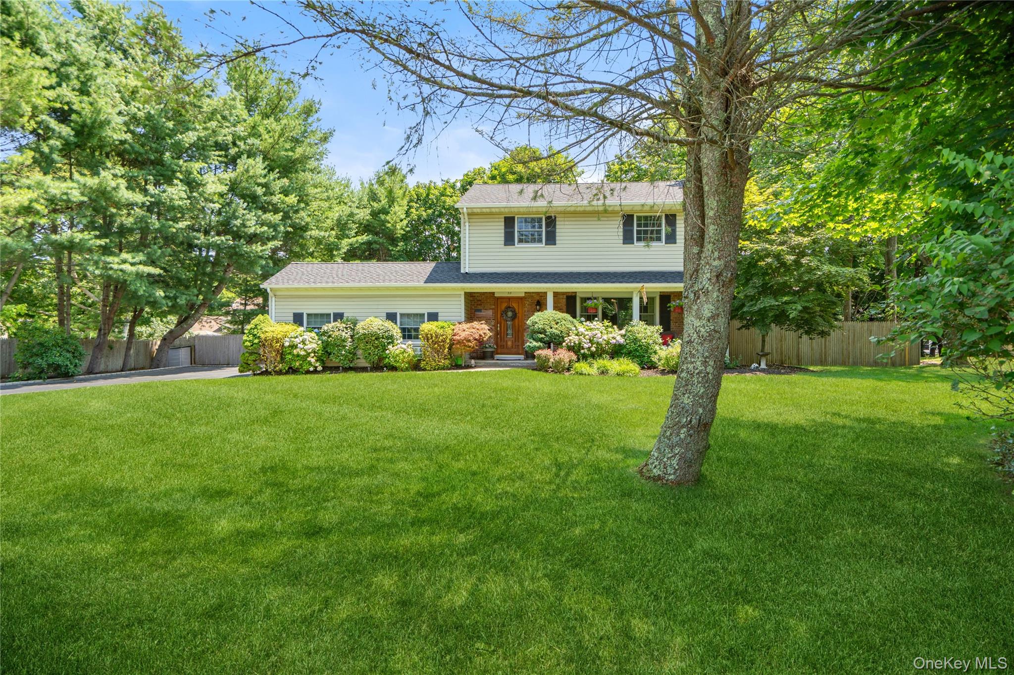 4th image of 53 Quaker Path, Brookhaven, NY 11790 | MLS# 1027332