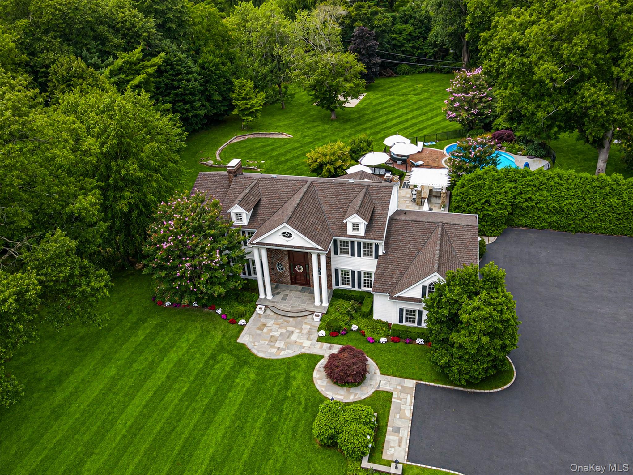 1st image of 15 Dogwood Hl, Oyster Bay, NY 11545 | MLS# 1027379