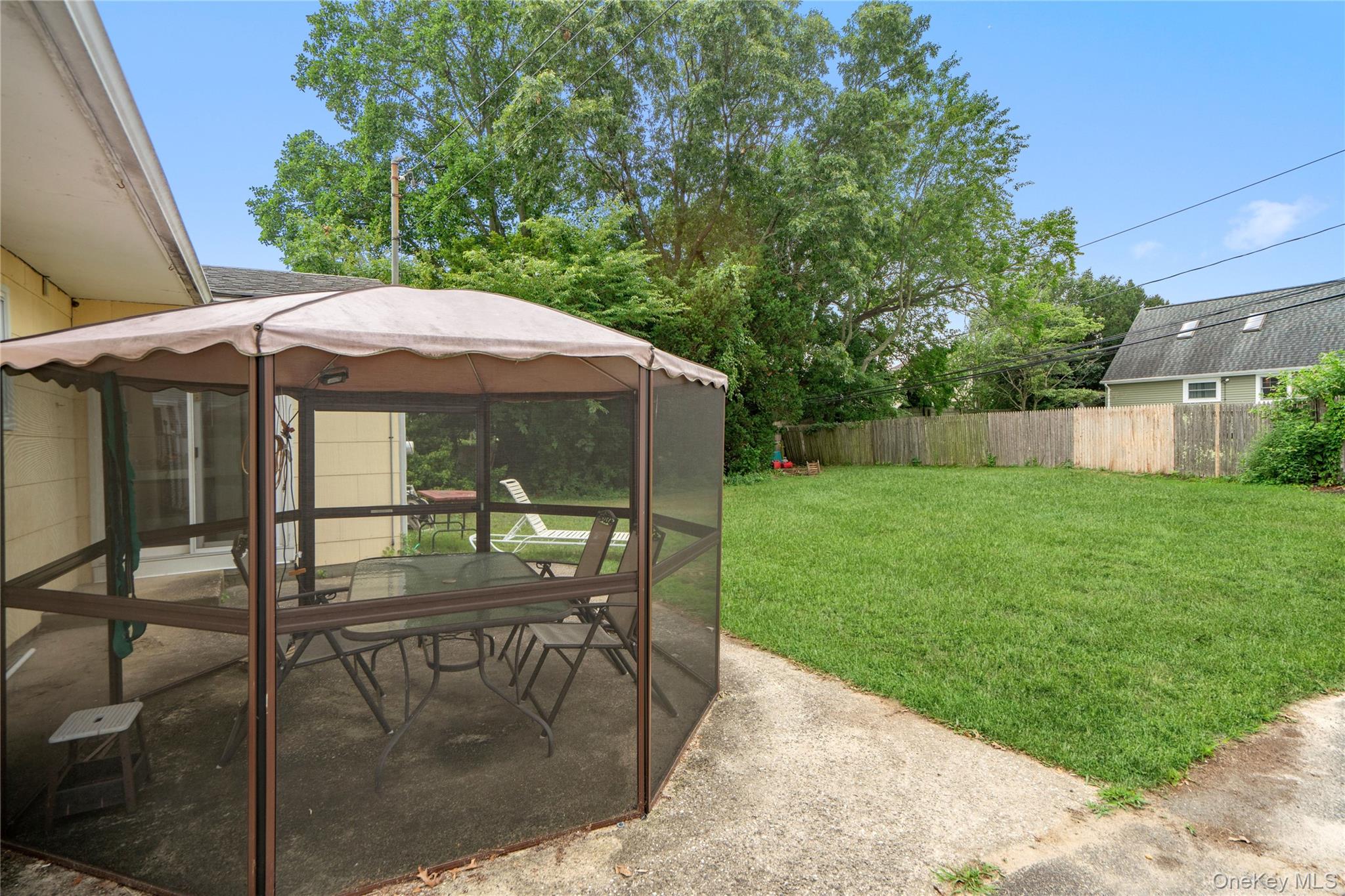 3rd image of 86 Cirrus Rd, Holbrook, NY 11741 | MLS# 1027396