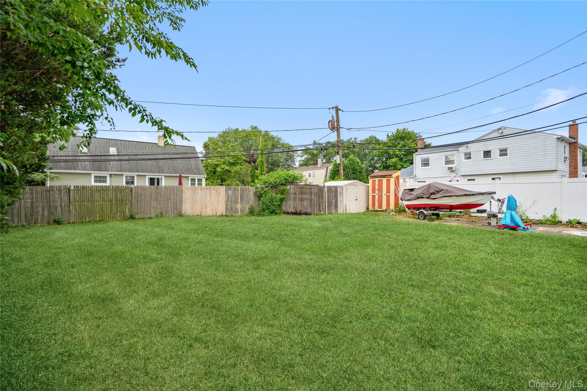 5th image of 86 Cirrus Rd, Holbrook, NY 11741 | MLS# 1027396
