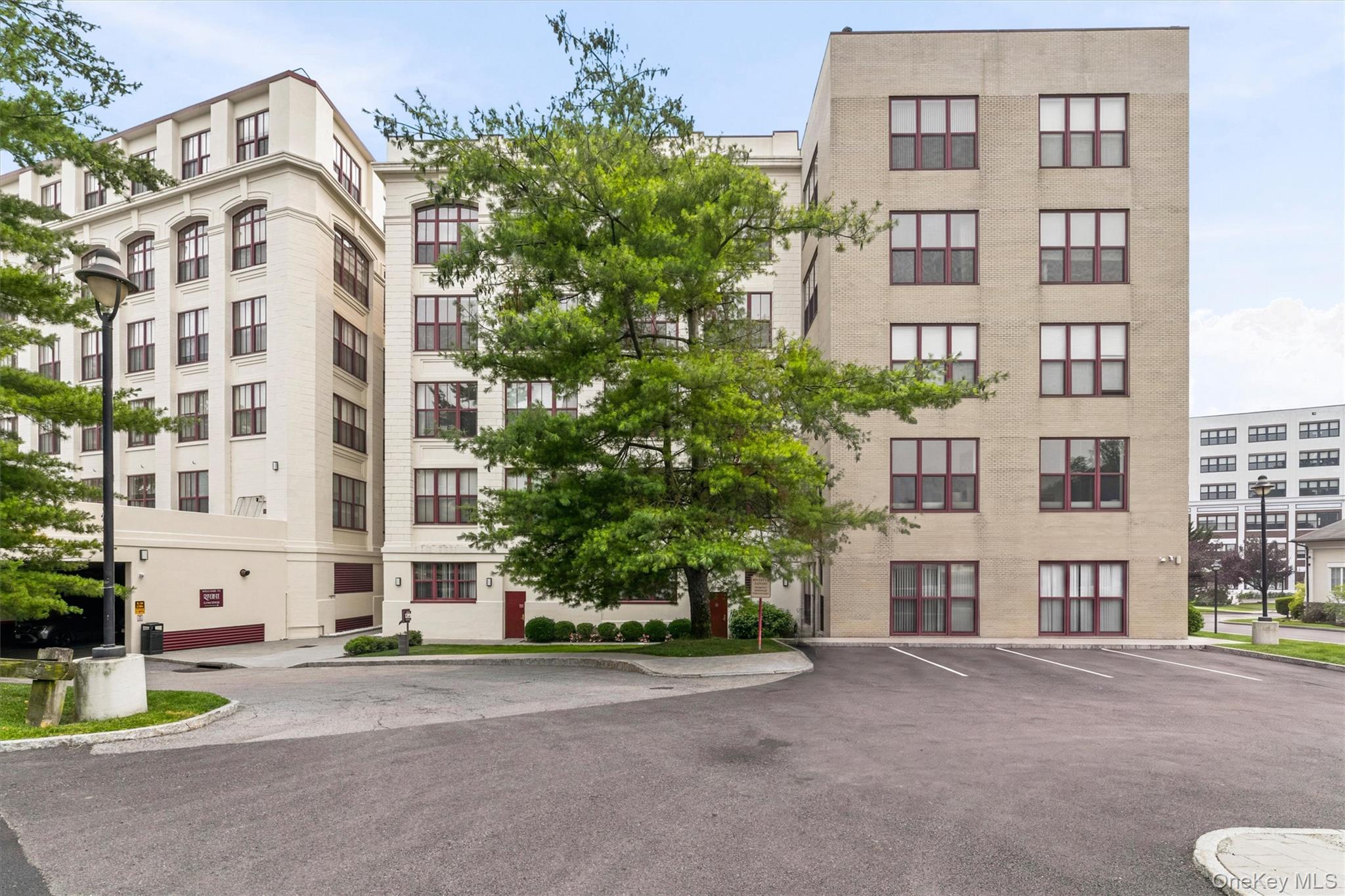 2nd image of 1 Scarsdale Rd, Tuckahoe, NY 10707