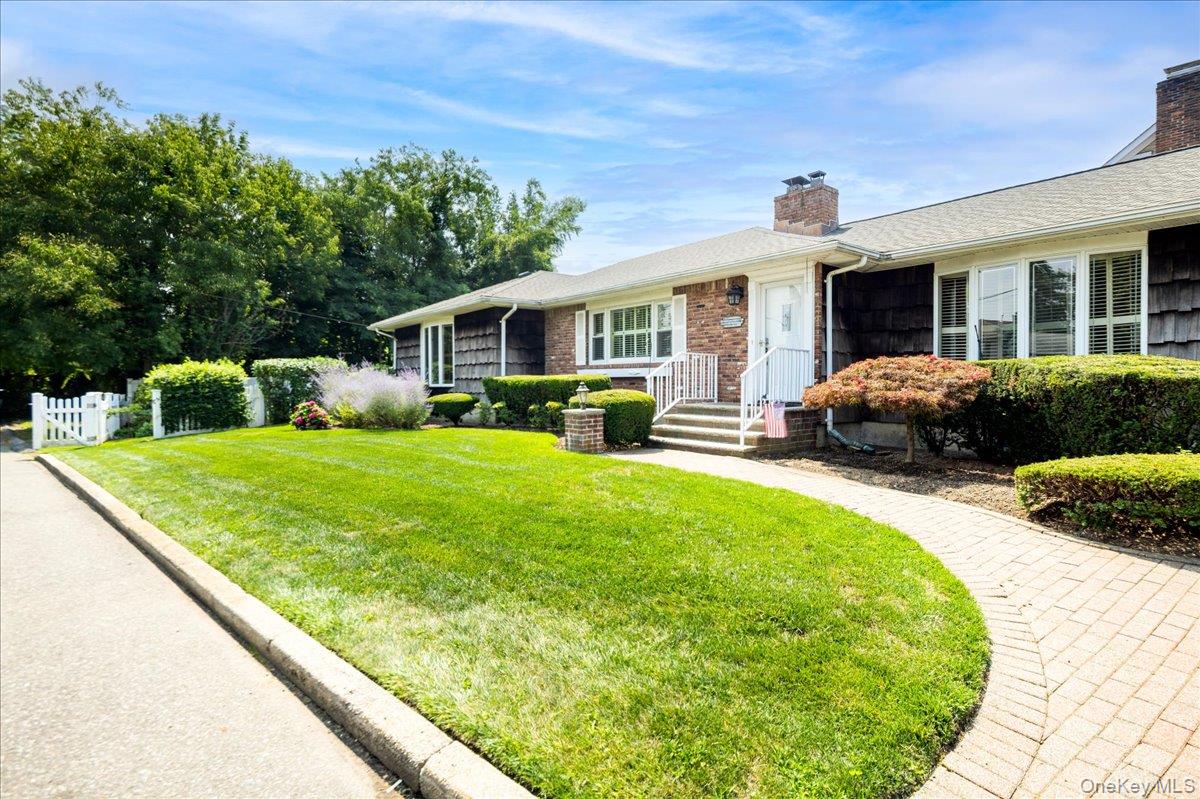 2nd image of 131 Oceanview Rd, Hempstead, NY 11518 | MLS# 1027430