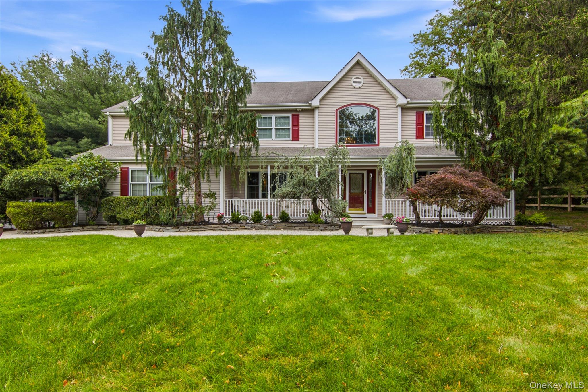 1st image of 151 Gnarled Hollow Rd, Brookhaven, NY 11733 | MLS# 1027433