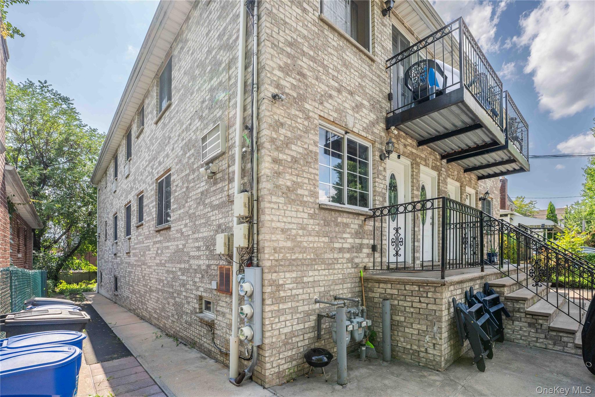 2nd image of 3115 Fenton Ave, New York, NY 10469 | MLS# 1027463