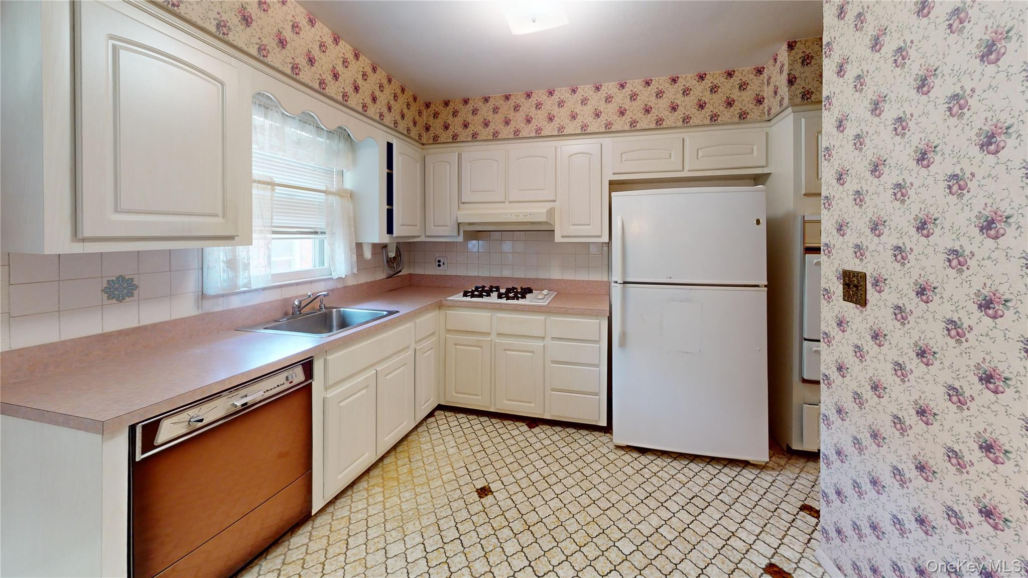 3rd image of 56-51 Oceania St, New York, NY 11364 | MLS# 1027470