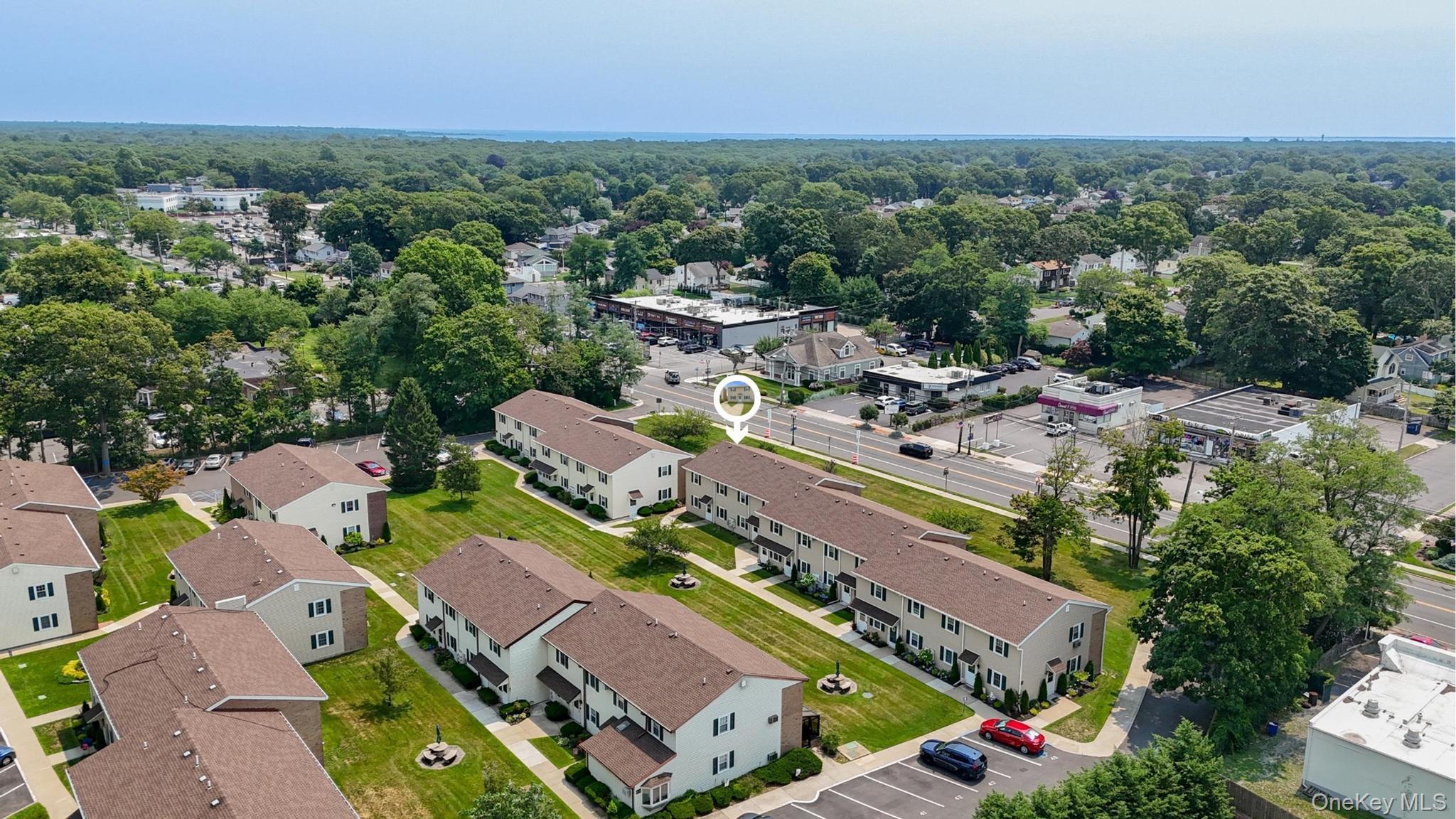2nd image of 215 E Main St, Islip, NY 11730