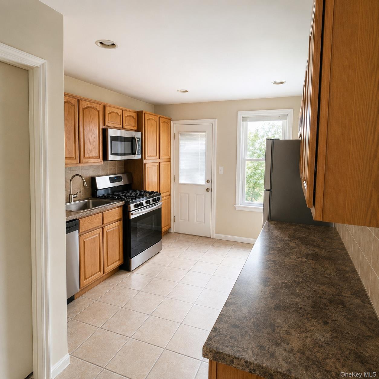 4th image of 107 Morningside Ave, Yonkers, NY 10703 | MLS# 1027538
