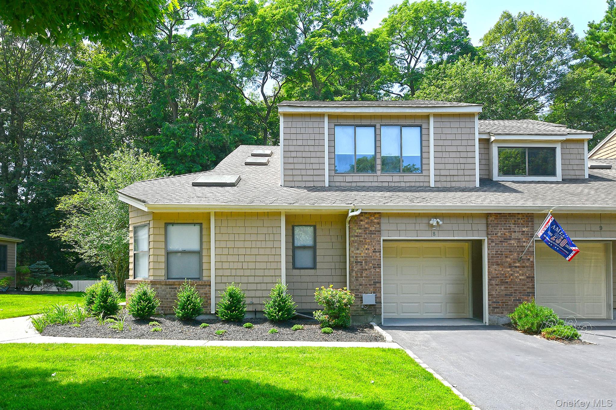 1st image of 8 Whitman Ridge Dr, Huntington, NY 11747 | MLS# 1027544