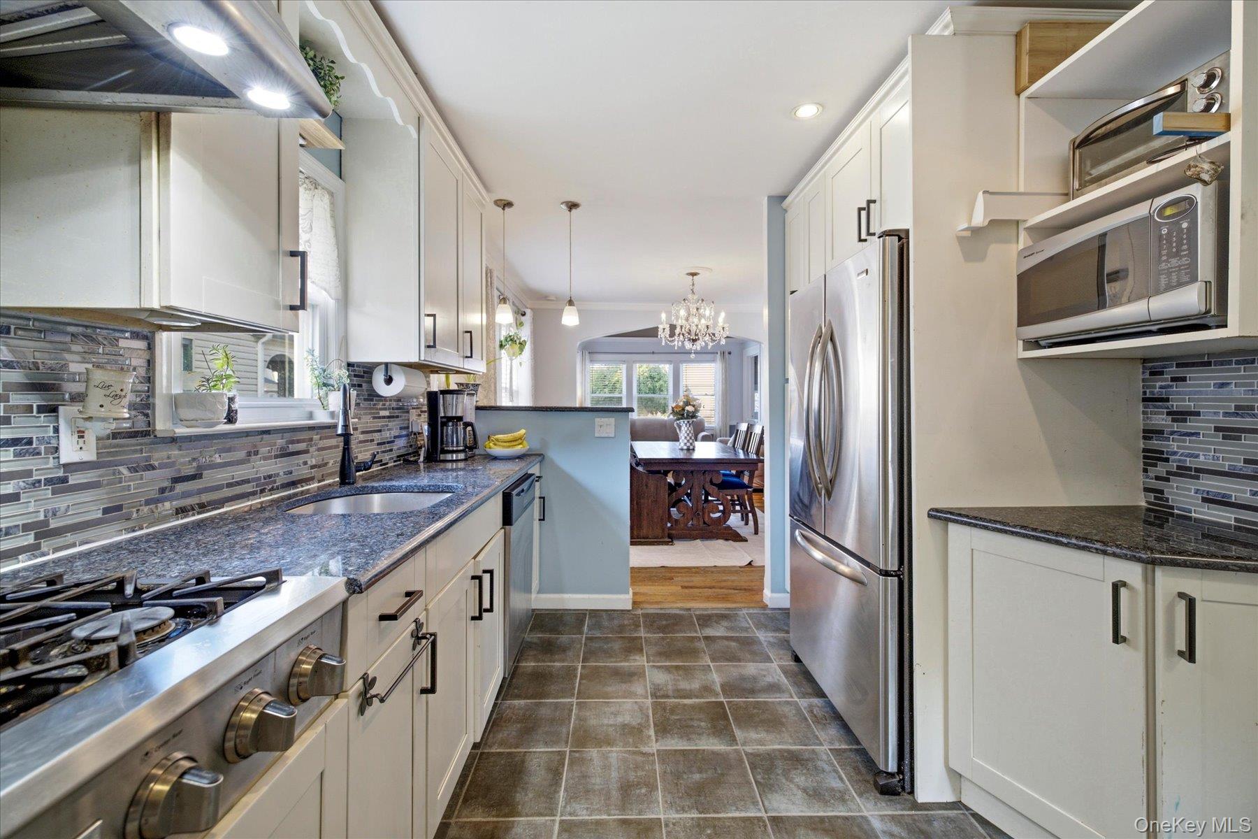 3rd image of 43 Devon St, Hempstead, NY 11565 | MLS# 1027554
