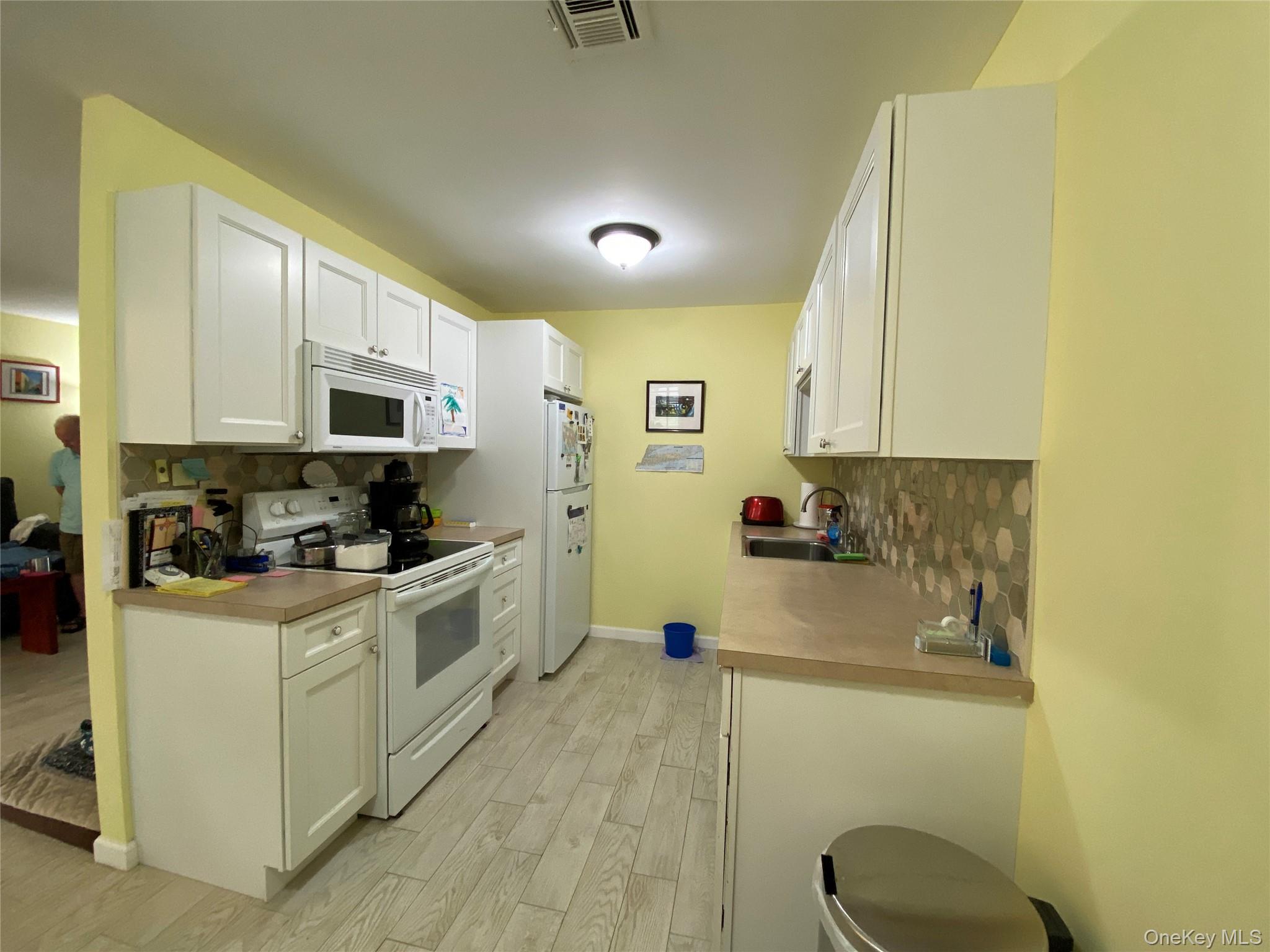 5th image of 274 Berwick Ct #C, Brookhaven, NY 11961 | MLS# 1027557