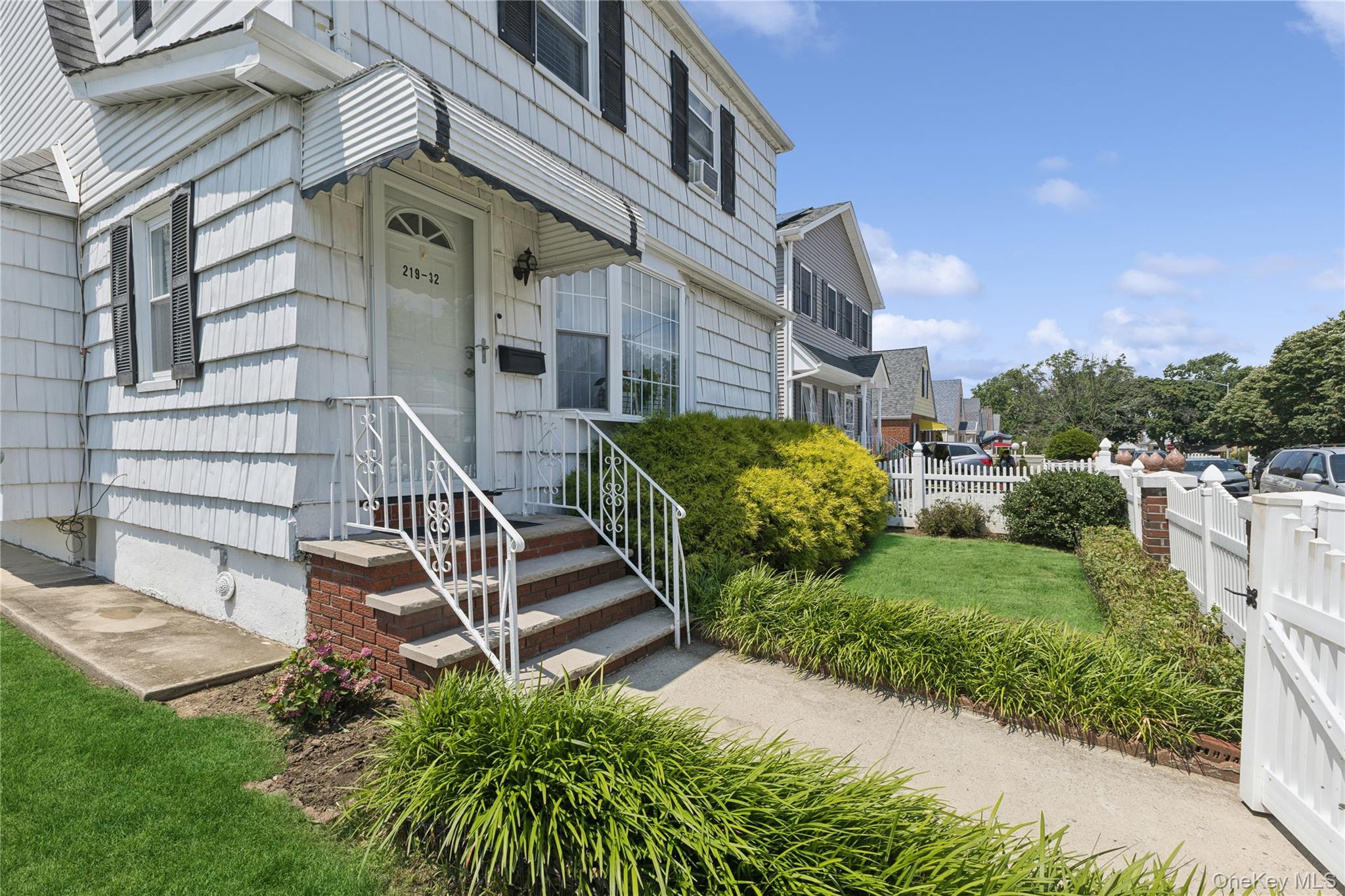 2nd image of 21932 130th Rd, New York, NY 11413 | MLS# 1027566