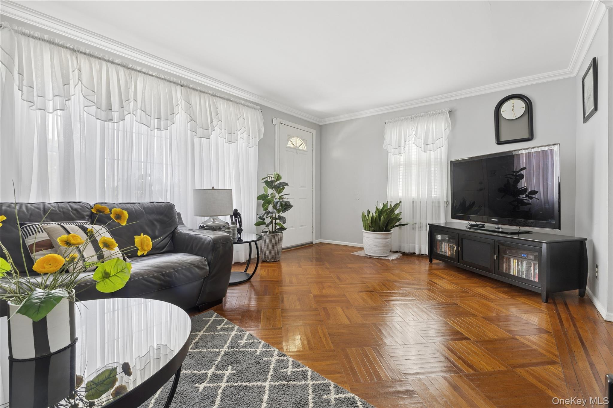 3rd image of 21932 130Th Rd, New York, NY 11413 | MLS# 1027566