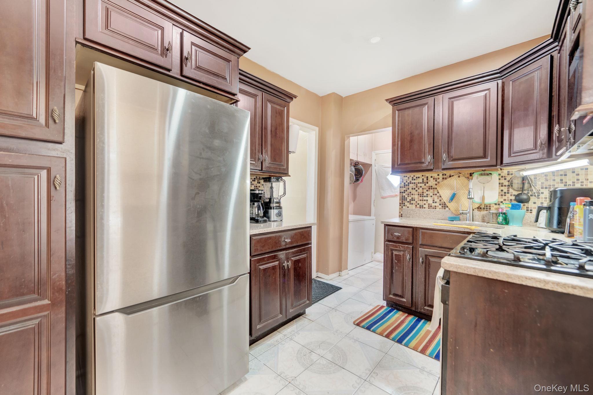 5th image of 13362 243Rd St, New York, NY 11422 | MLS# 1027576