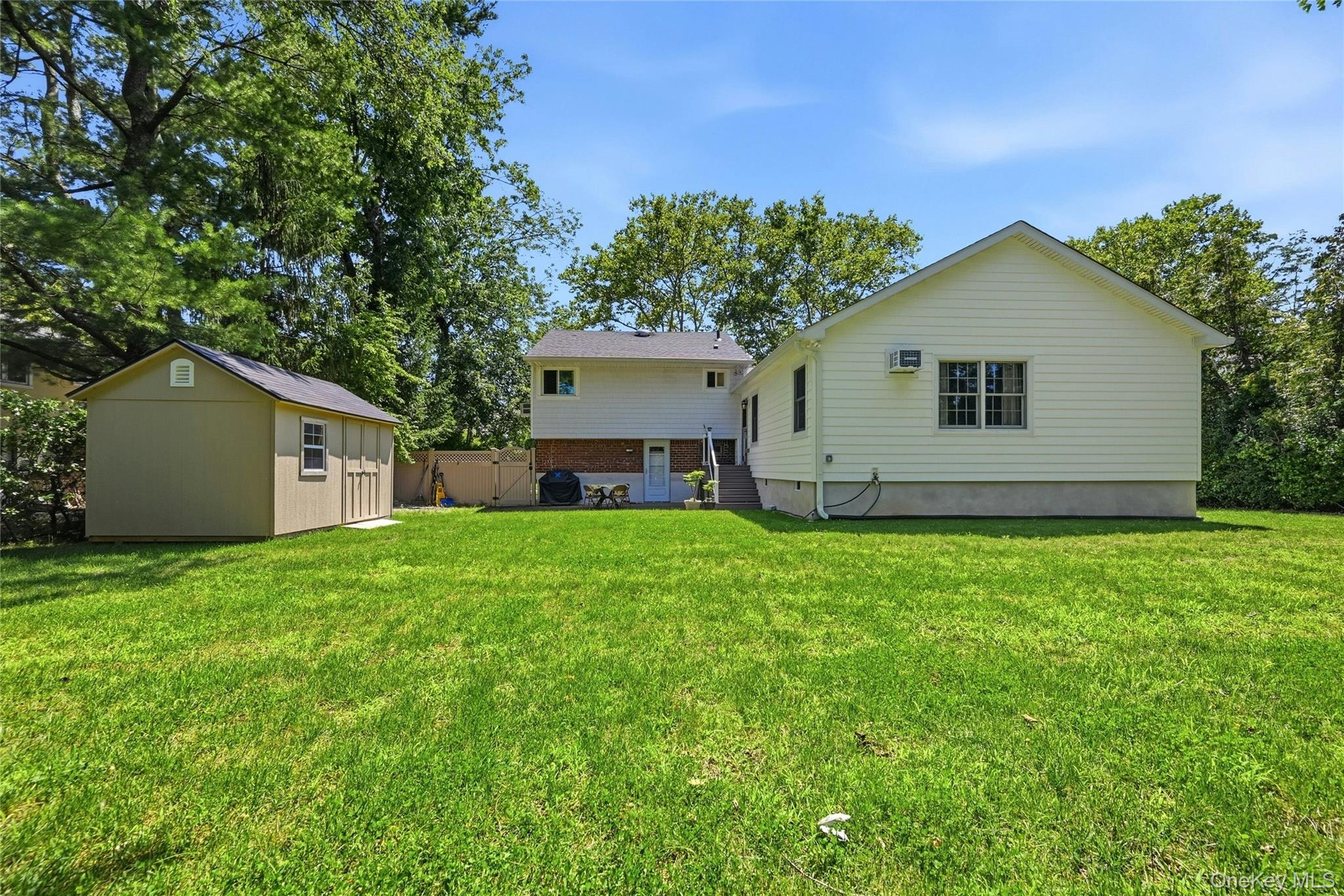 29th image of 95 Miller Blvd, Oyster Bay, NY 11791 | MLS# 1027591