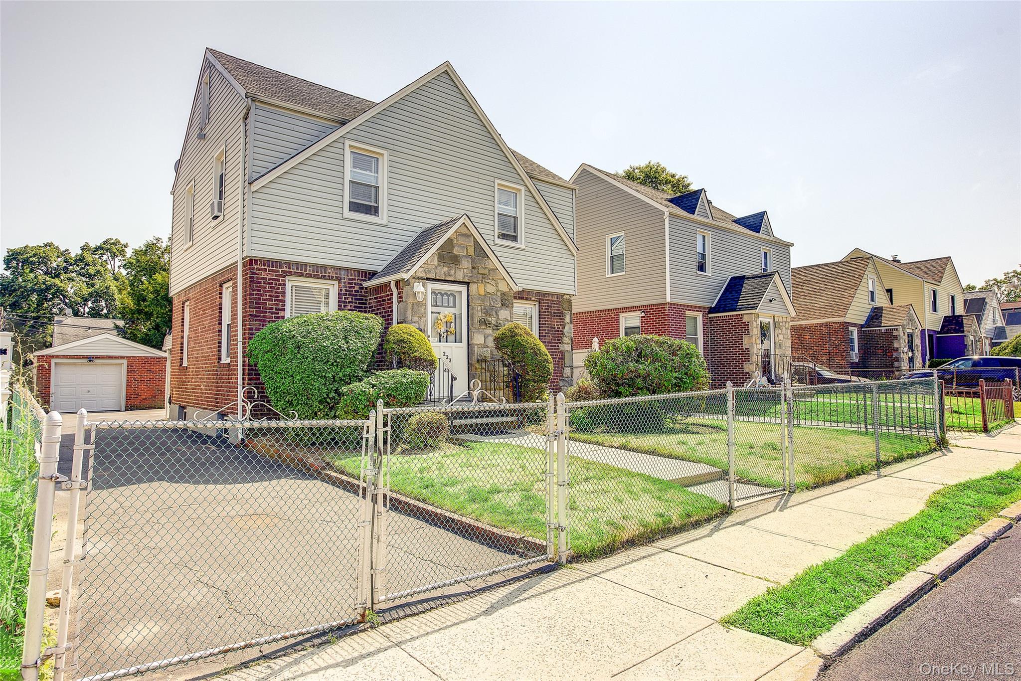 2nd image of 223 42 114th Ave, Cambria Heights, NY 11411 | MLS# 1027598