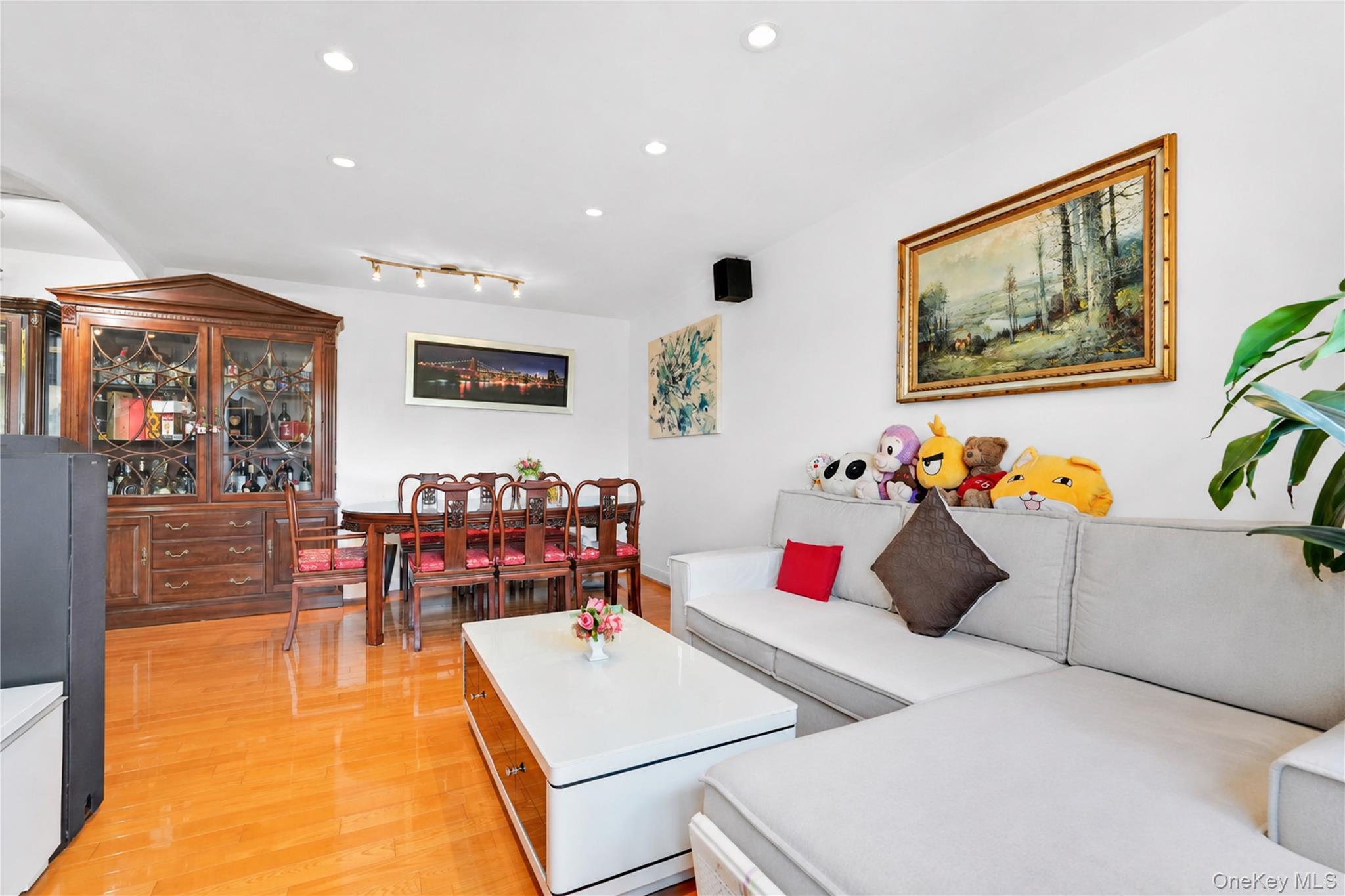 2nd image of 138 25 31 Dr #6L, Flushing, NY 11354 | MLS# 1027607