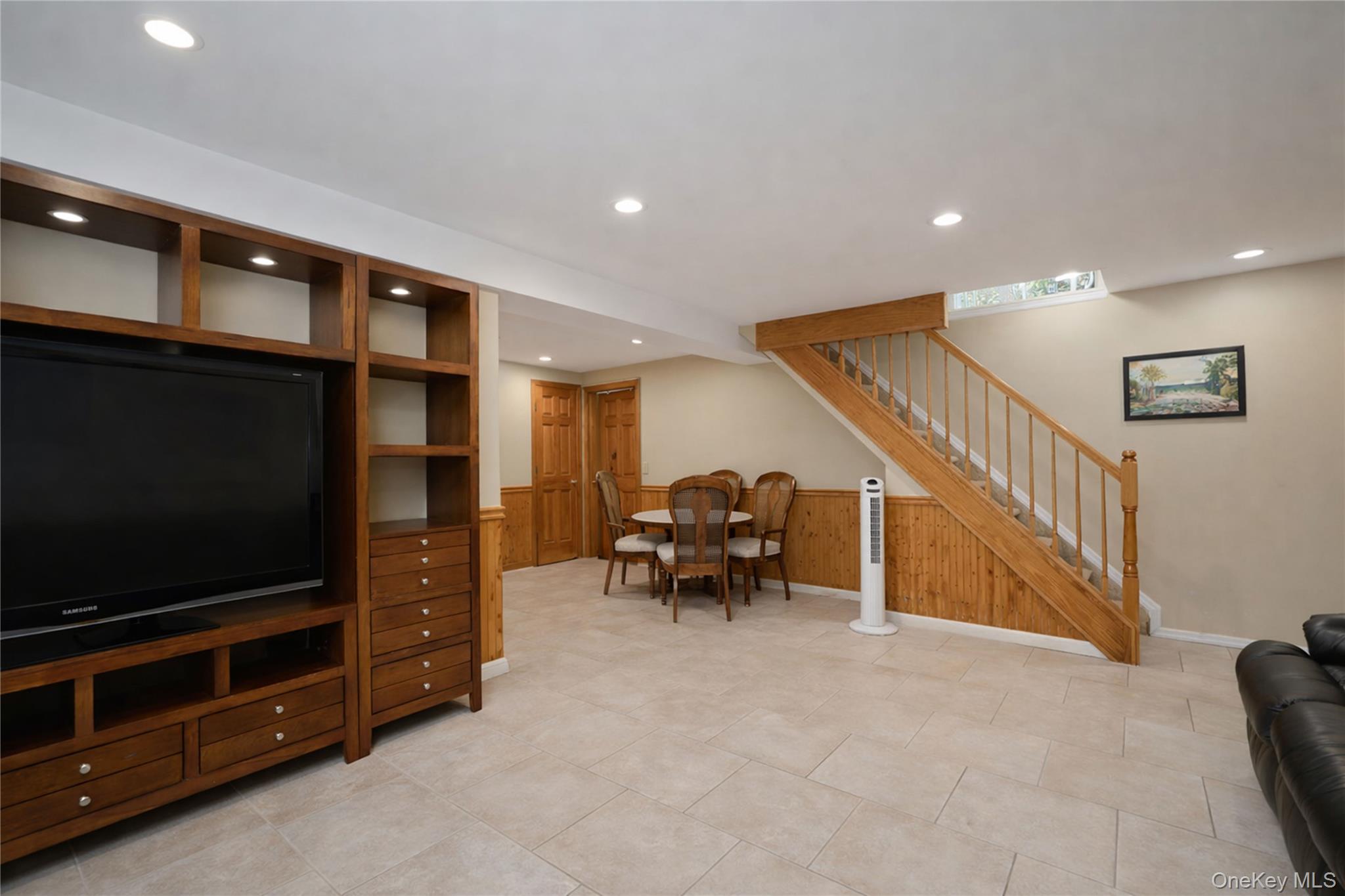 2nd image of 59 Tarring St, New York, NY 10306 | MLS# 1027615