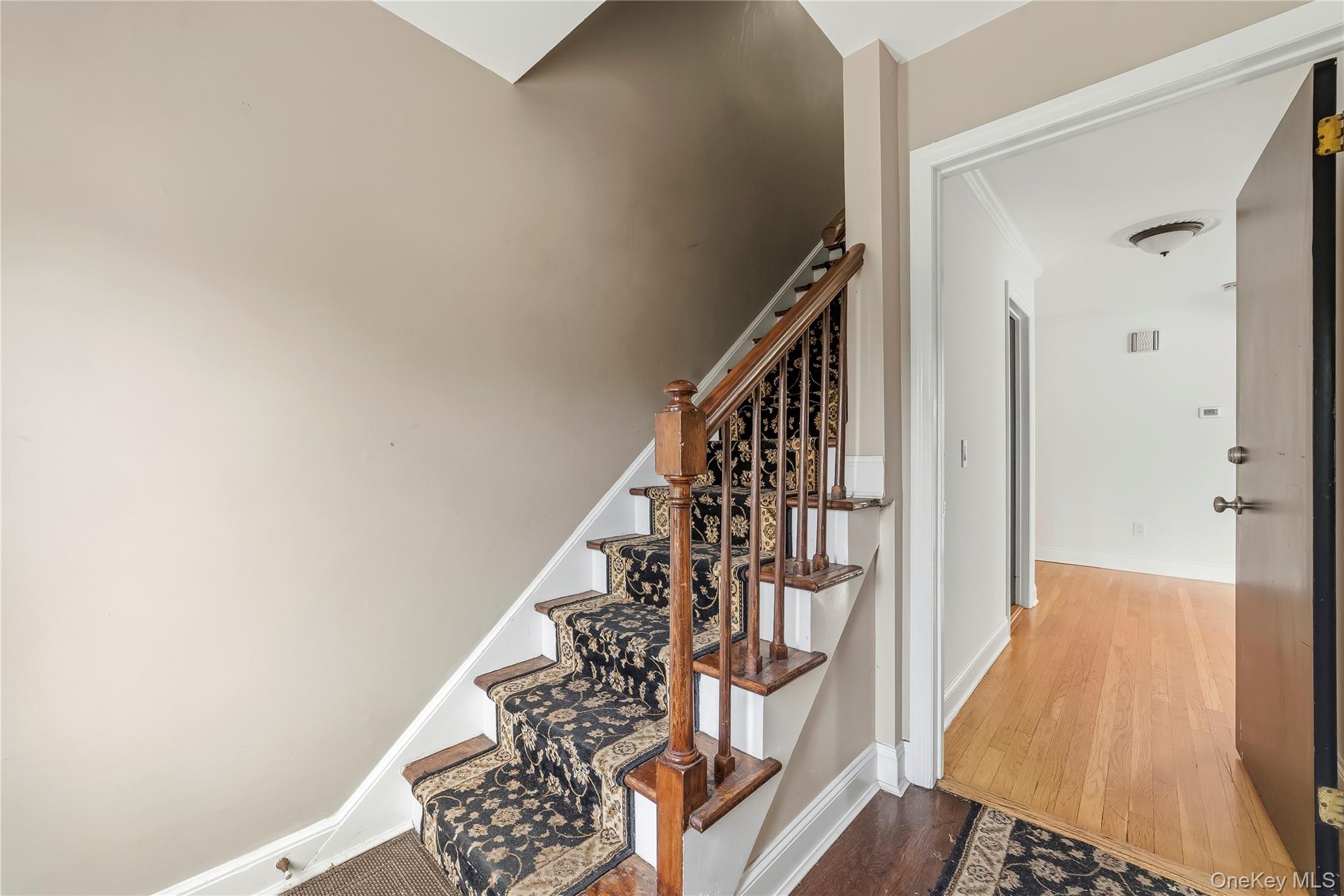 5th image of 21 Bryn Mawr Pl, Yonkers, NY 10701 | MLS# 1027644