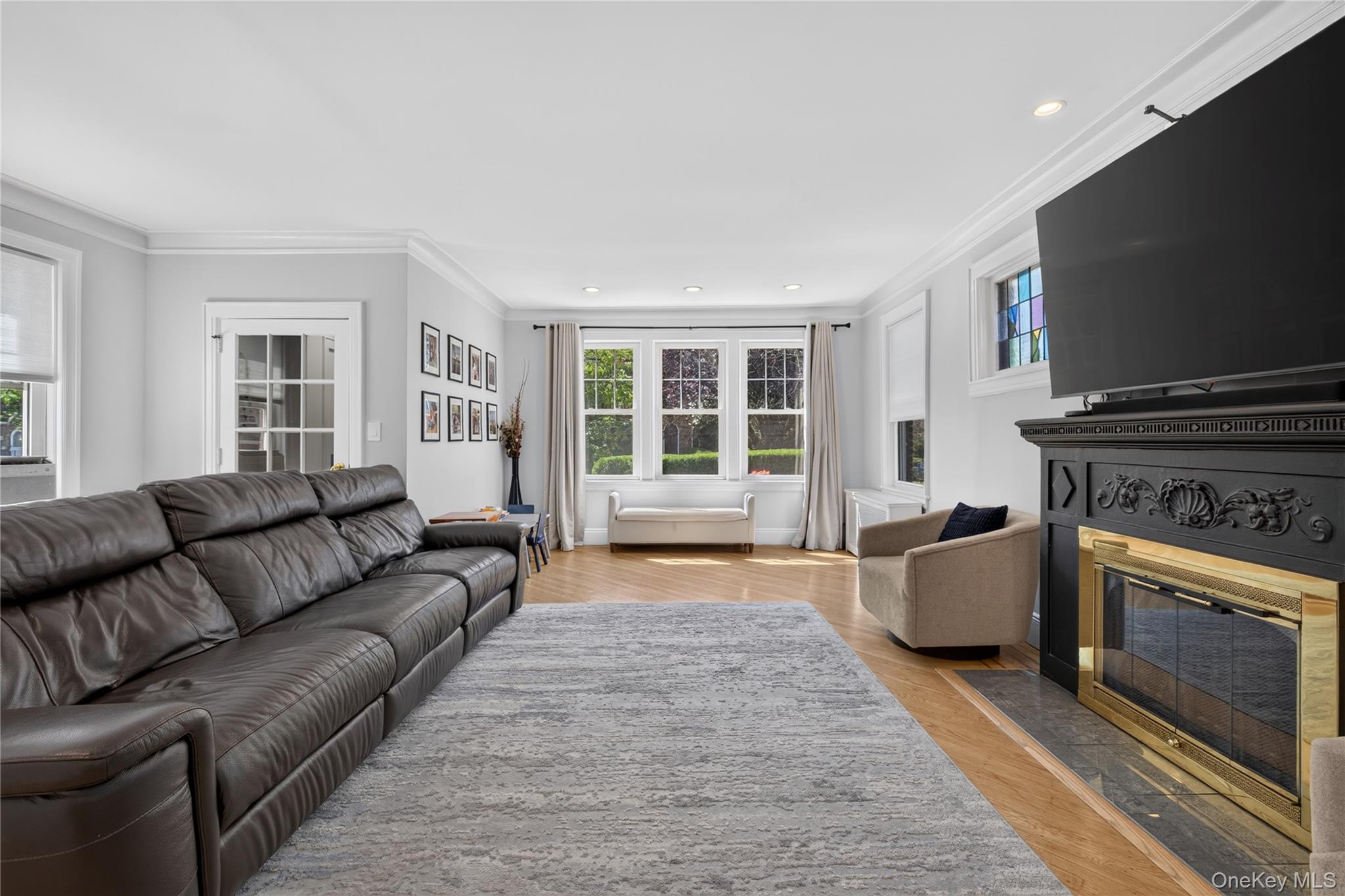 5th image of 49 Bixley Heath, Hempstead, NY 11563 | MLS# 1027653