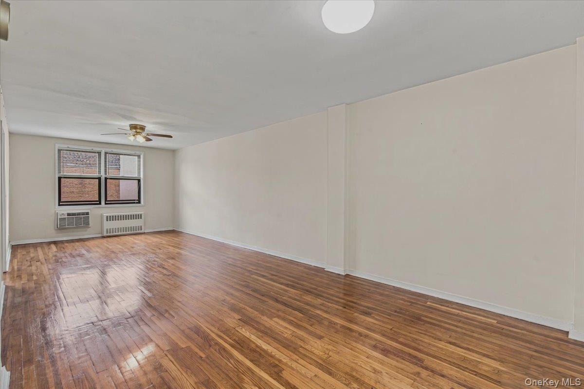 3rd image of 143-30 Roosevelt Ave #3L, Flushing, NY 11354 | MLS# 1027665