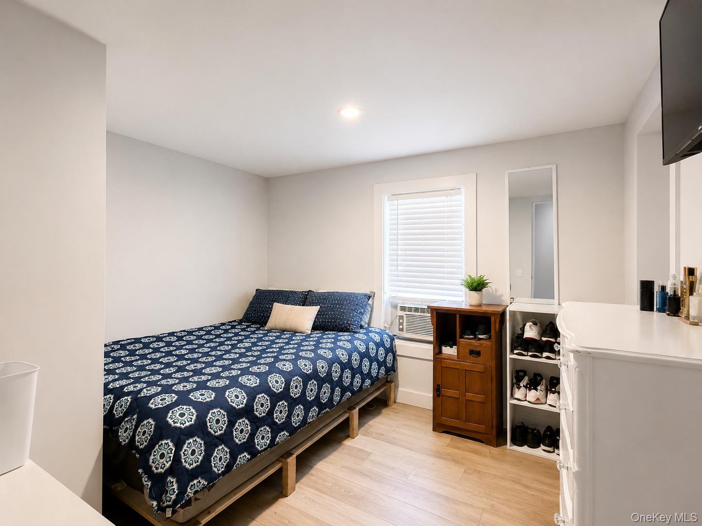 5th image of 105 Oak View Hwy #20, East Hampton, NY 11937 | MLS# 1027688