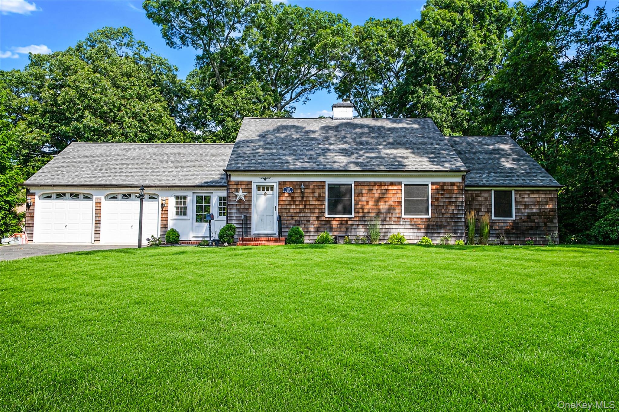 1st image of 188 Hallock St, Riverhead, NY 11901 | MLS# 1027691