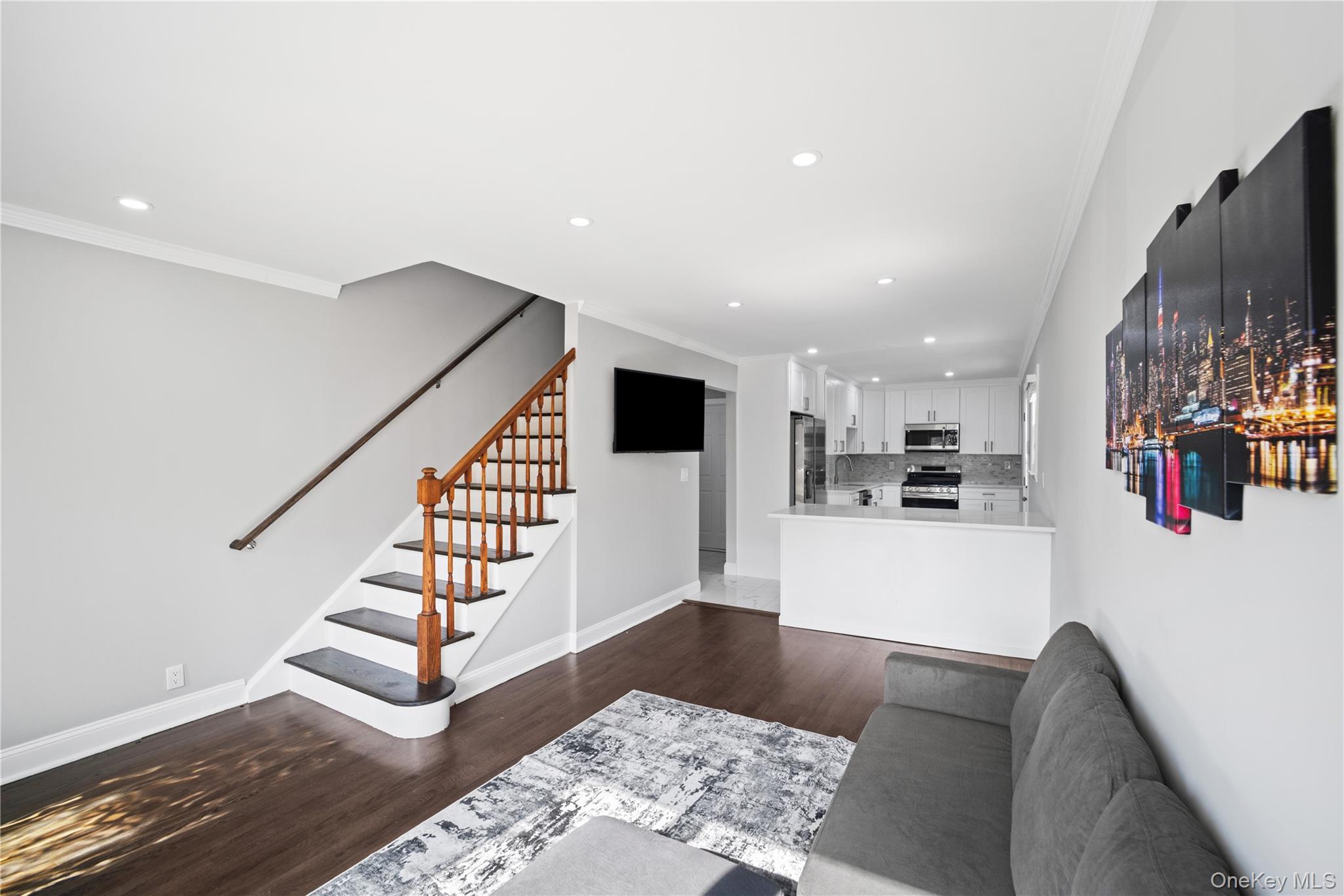 3rd image of 56 Independence St, White Plains, NY 10606 | MLS# 1027720