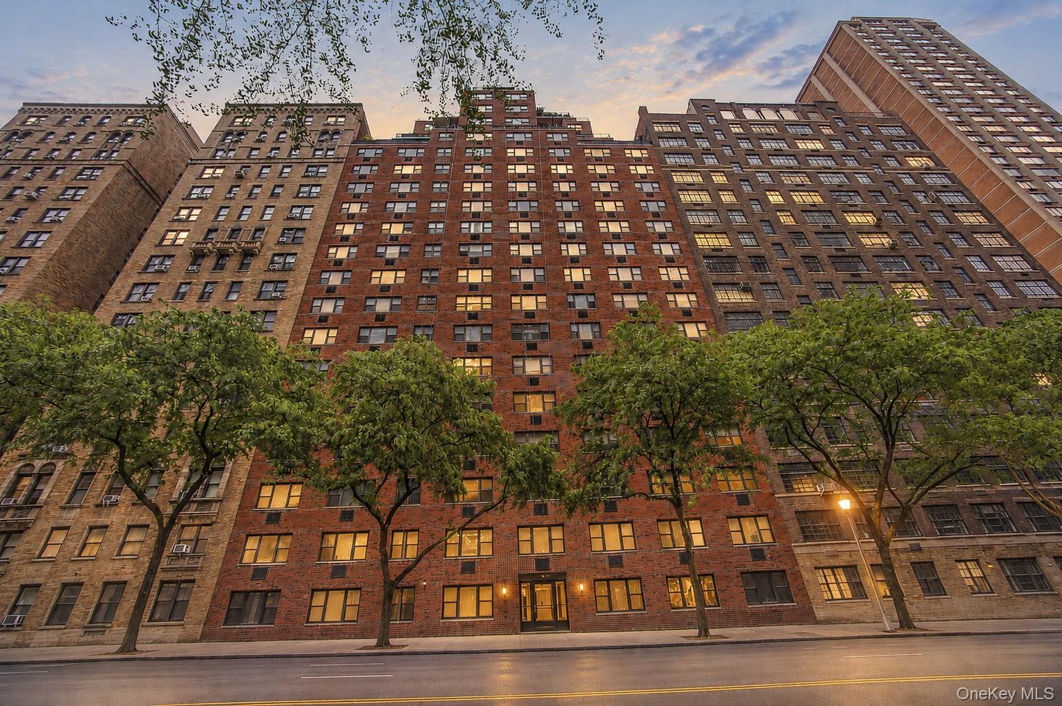 24th image of 315 E 72nd St #3A, New York, NY 10021 | MLS# 1027732
