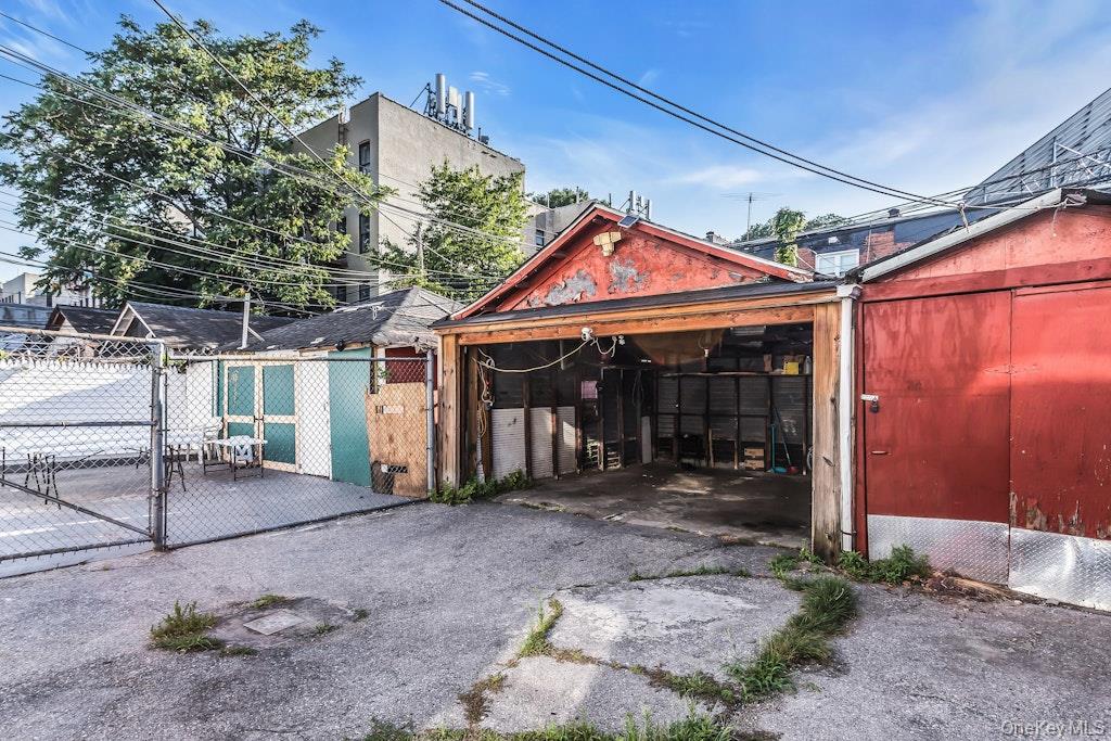 12th image of 3110 91st St, East Elmhurst, NY 11369 | MLS# 1027744