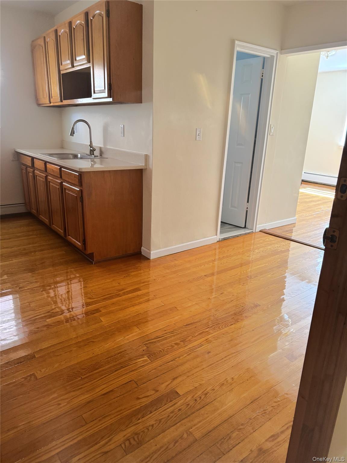 5th image of 1482 Stadium Ave, Bronx, NY 10465 | MLS# 1027748
