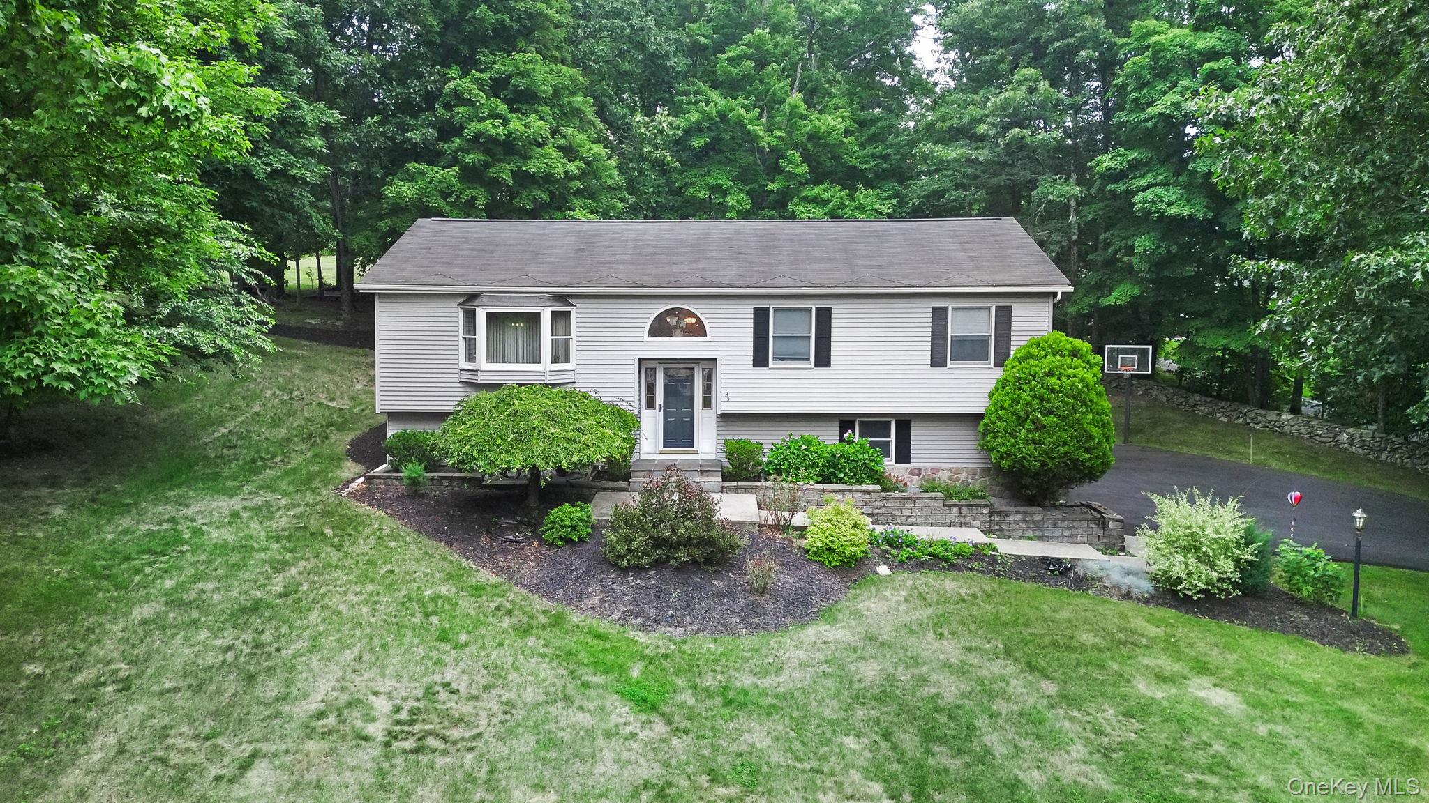 1st image of 25 Cocoa Ln, Newburgh (town), NY 12550 | MLS# 1027753