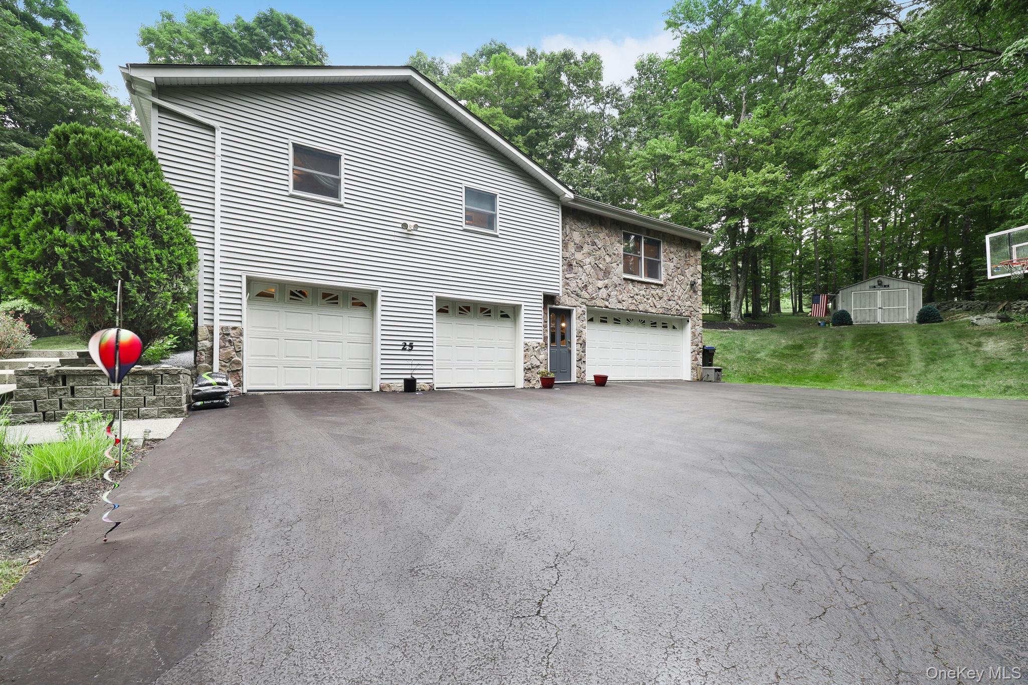 3rd image of 25 Cocoa Ln, Newburgh (town), NY 12550 | MLS# 1027753