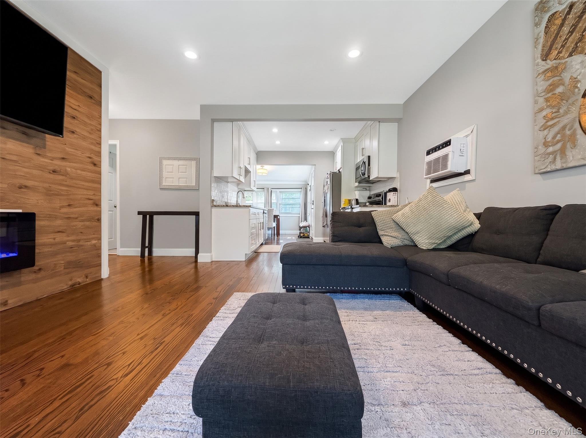 4th image of 390 Central Islip Blvd, Brookhaven, NY 11779 | MLS# 1027758