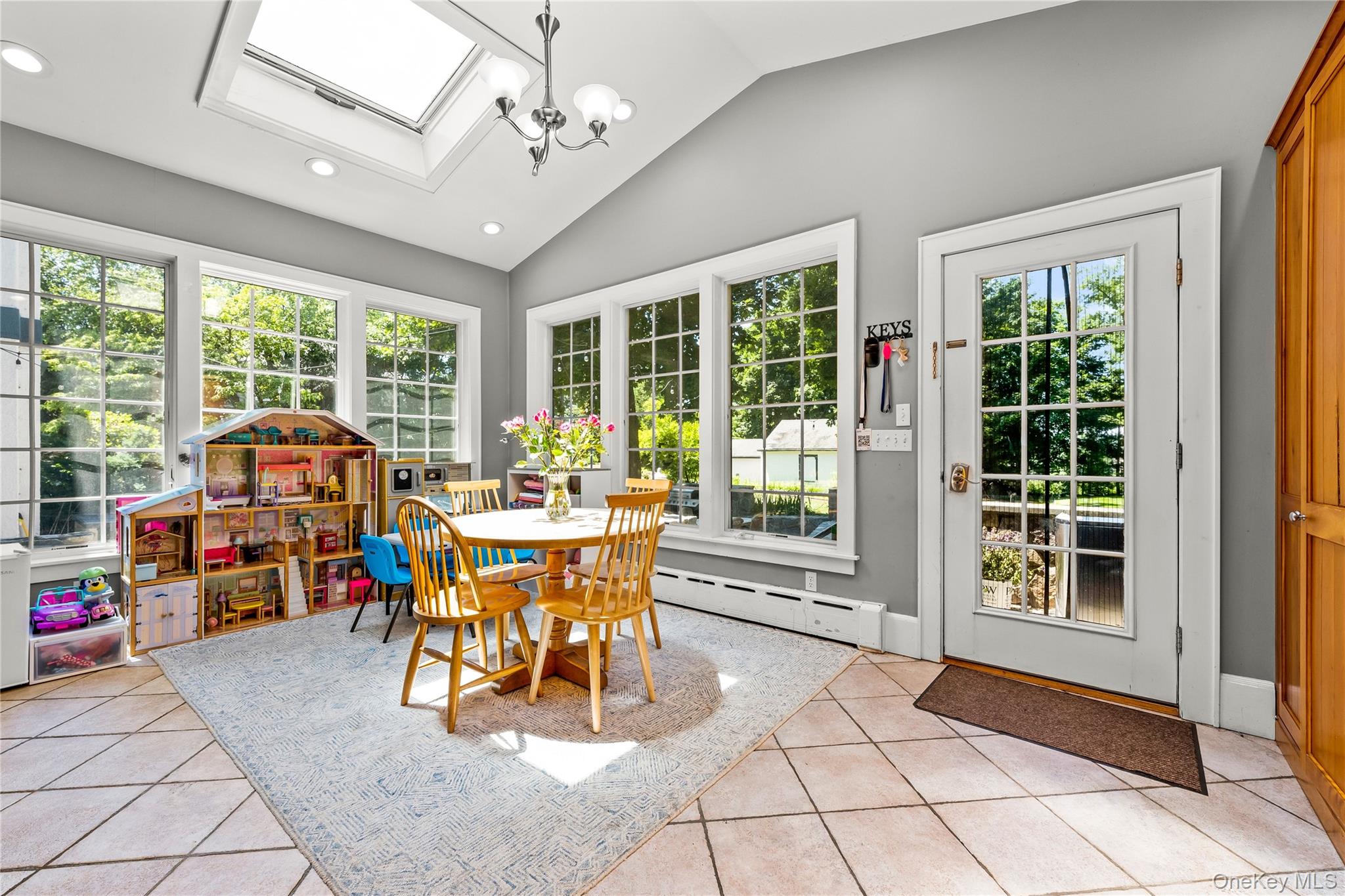 5th image of 14 Crescent Dr, Greenburgh, NY 10523 | MLS# 1027766
