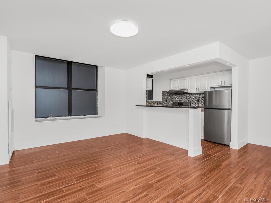 3rd image of 581 Academy St, New York, NY 10034