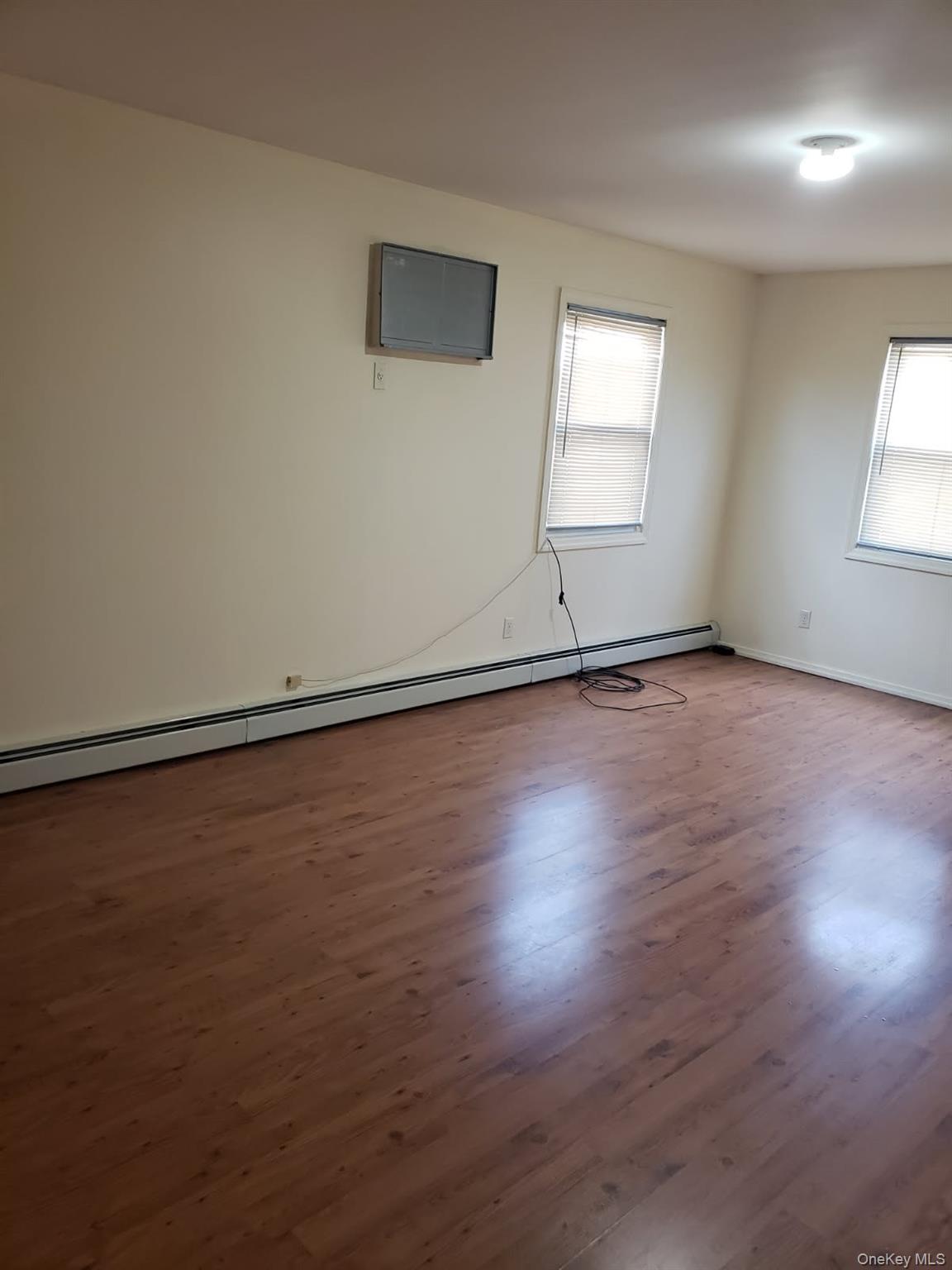 4th image of 22724 Murdock Ave, New York, NY 11429 | MLS# 1027786