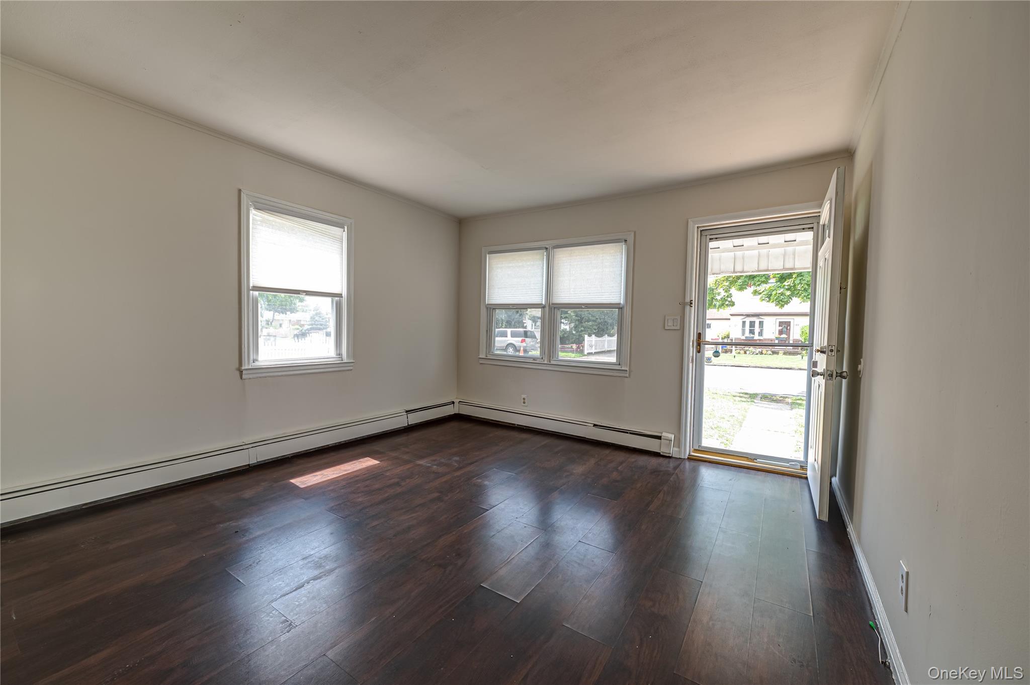 4th image of 123 Cherubina Ln, Babylon, NY 11703 | MLS# 1027819